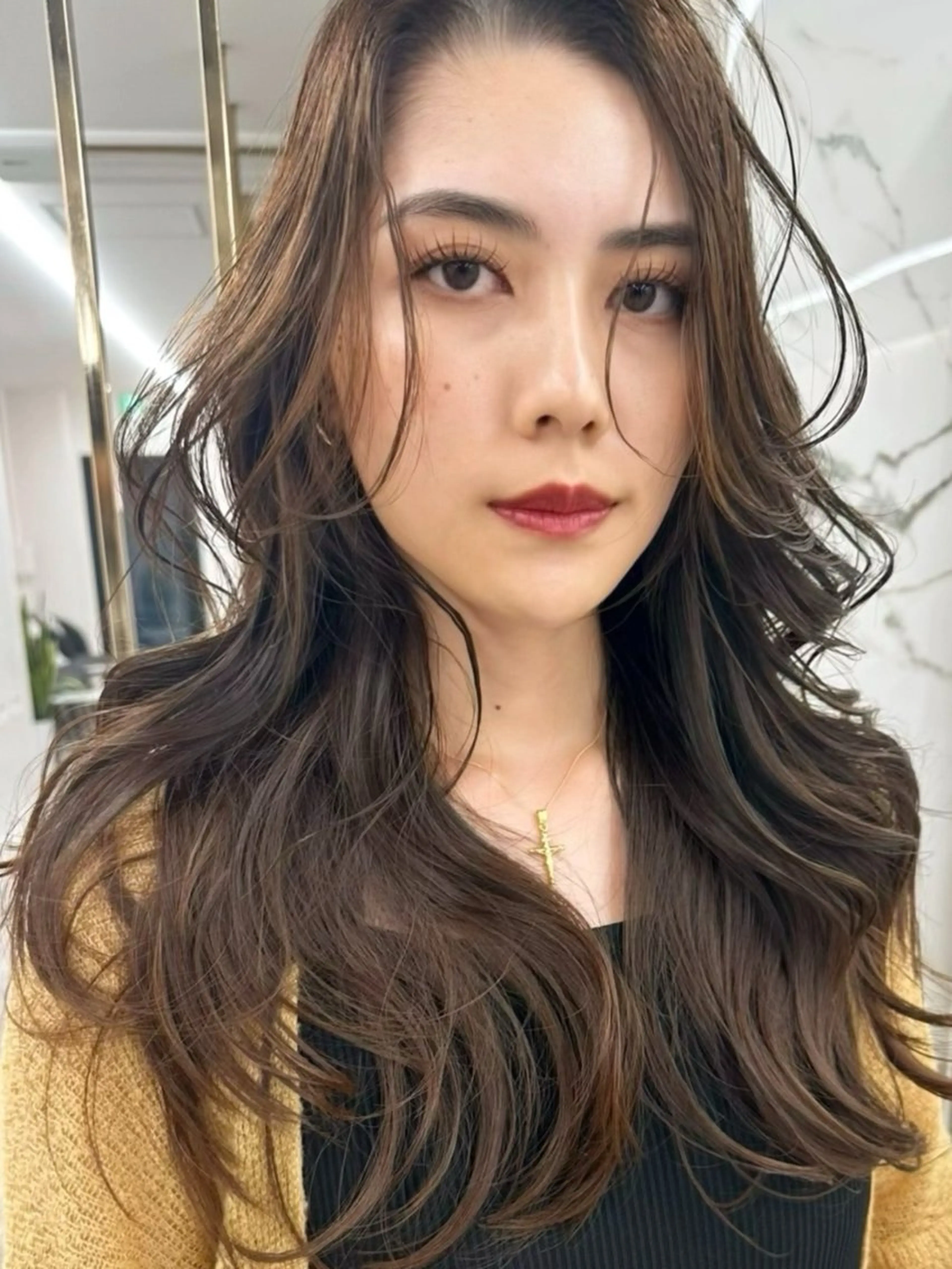 カラー ETOILE所属・上田 美尋(Mihiro)のヘアスタイル