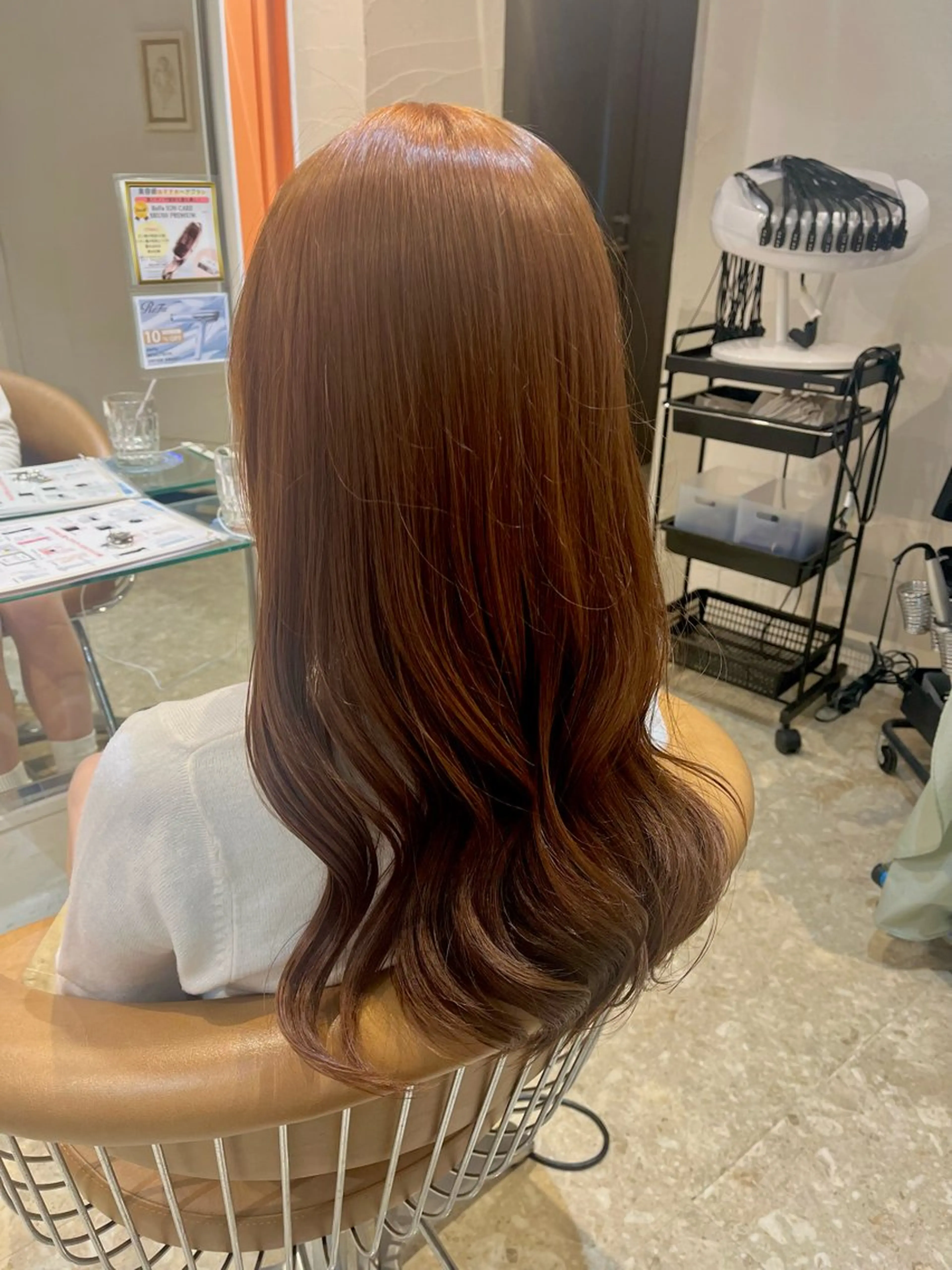 セミロング カラー カット ヘアカラー うしだ かおるのヘアスタイル