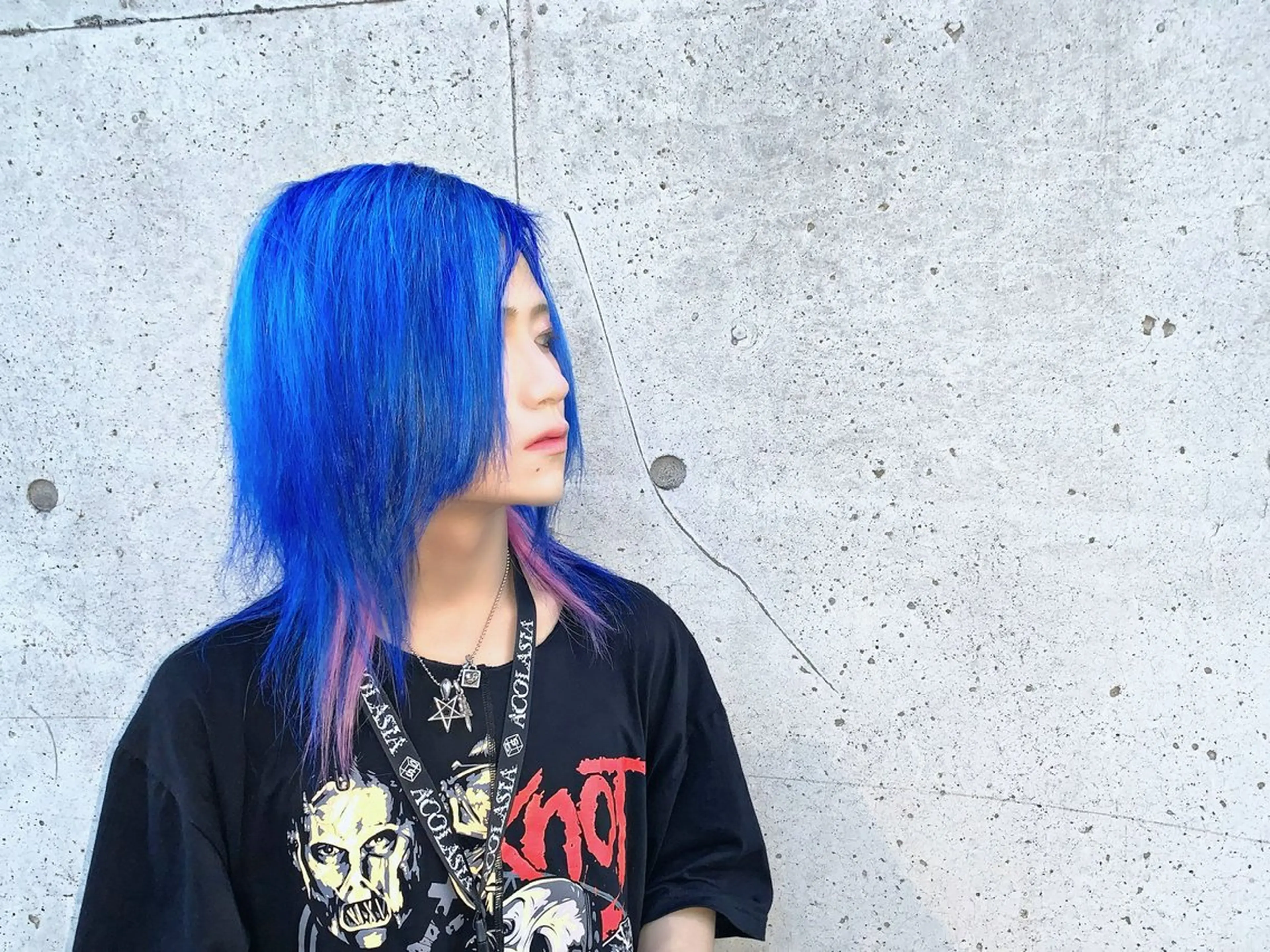 ショート ヘアカラー 派手髪推し活美容師 つや。のヘアスタイル