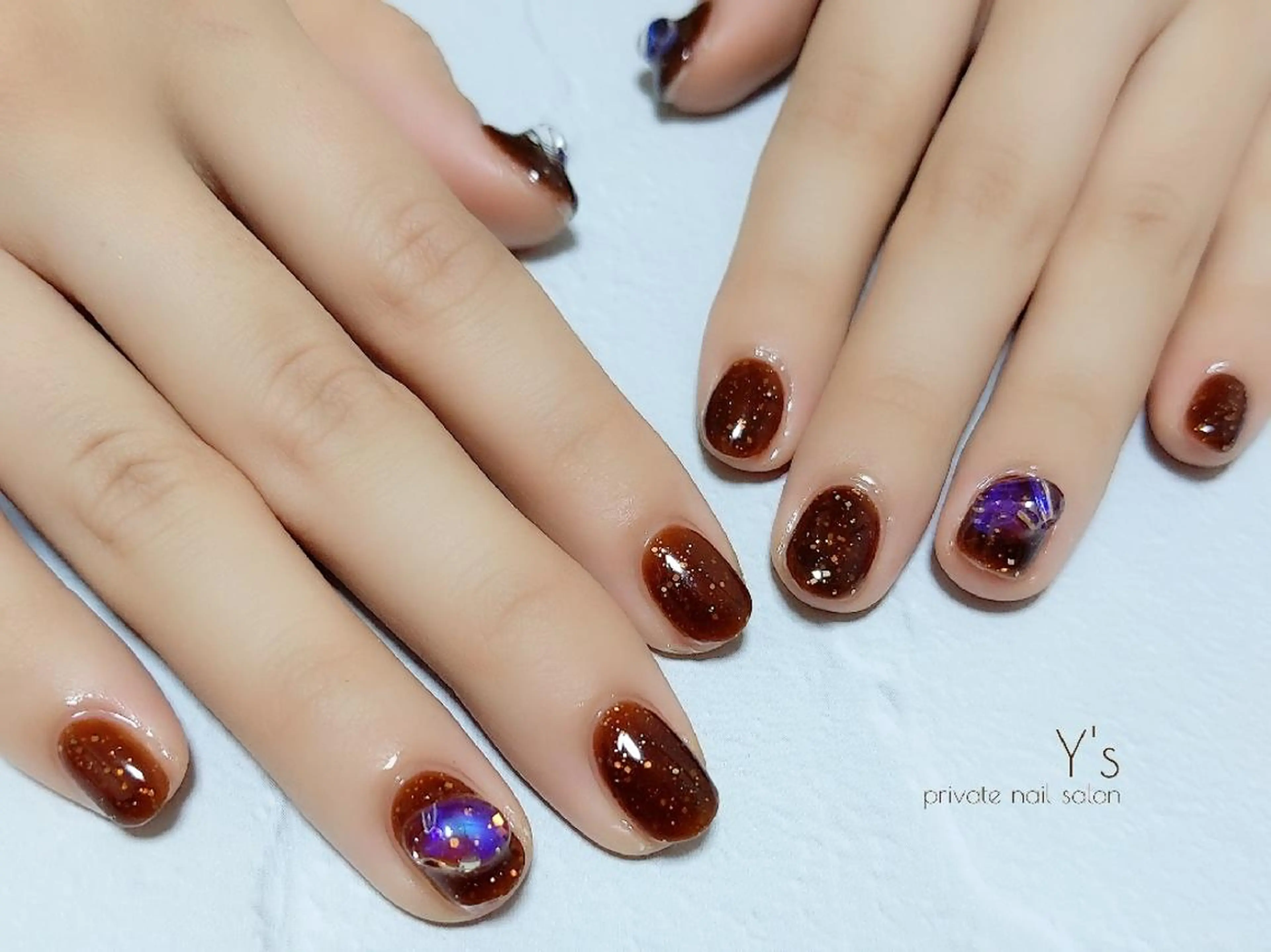 ネイル ハンドネイル YUMI NAGAI  のネイルデザイン