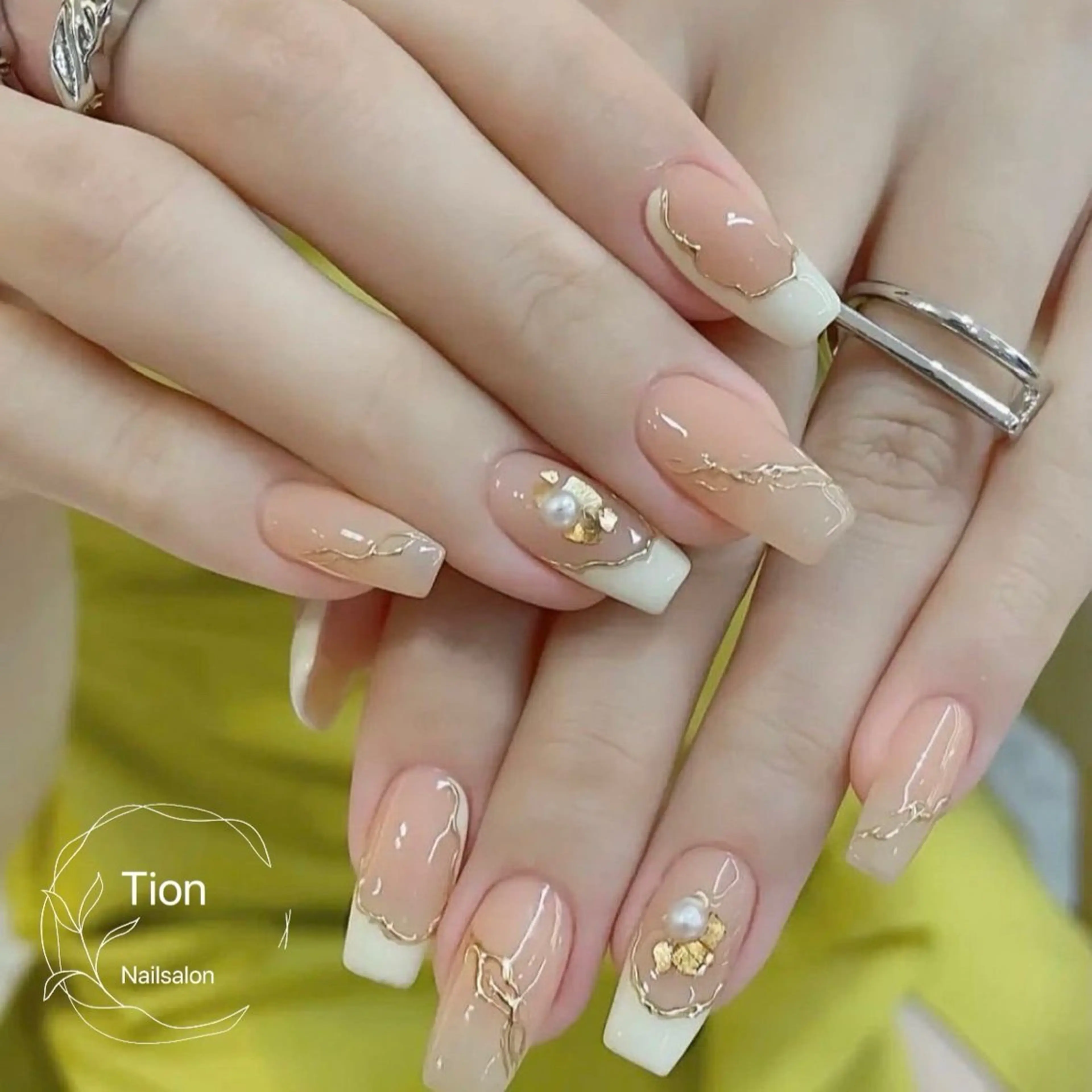 ネイル チークネイル 長さ出し フットネイル フレンチネイル ジェルネイル Nailsalon ティオン 浦和店のネイルデザイン
