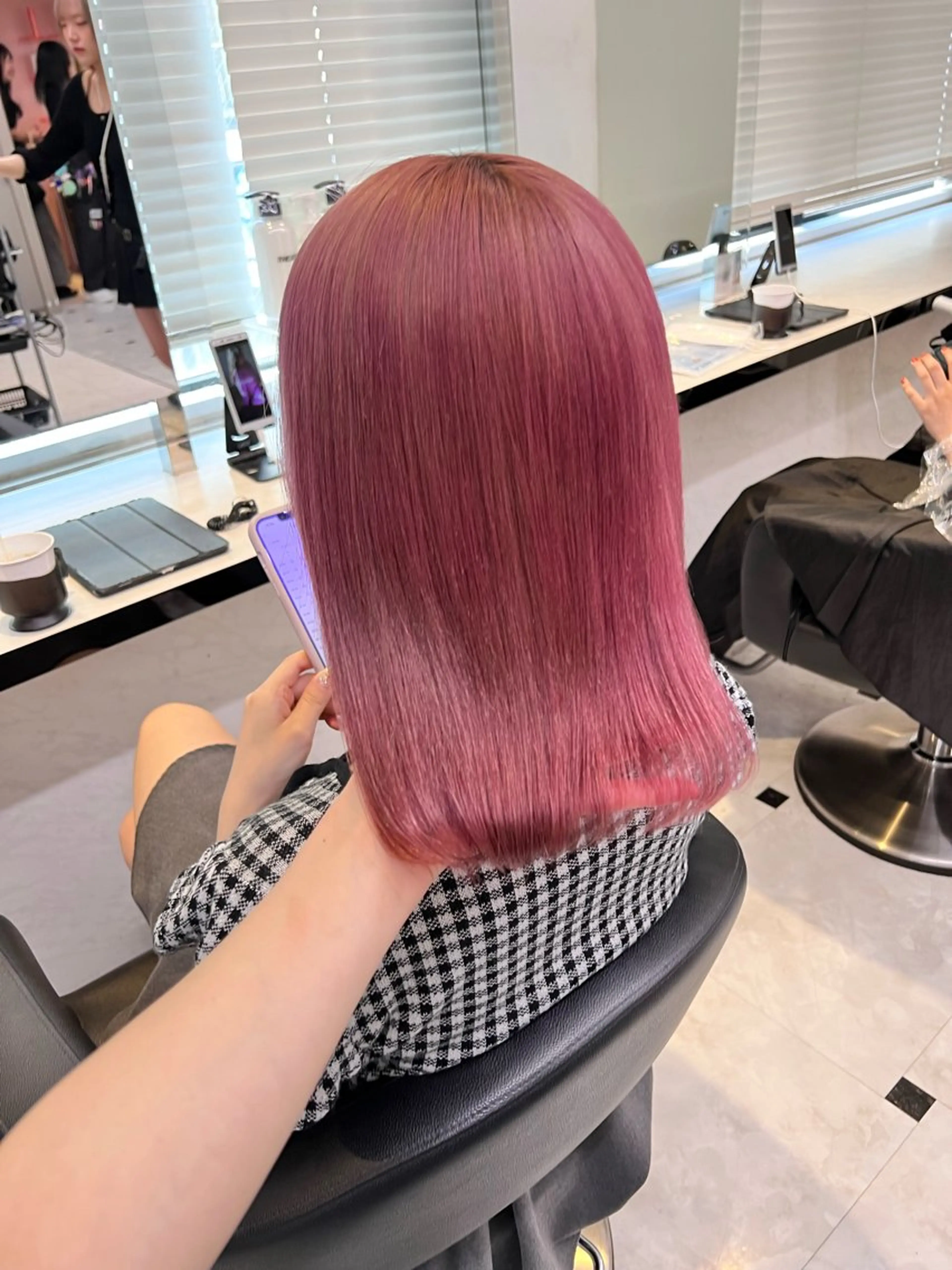 ミディアム カラー ヘアアレンジ ヘアカラー トリートメント ヘッドスパ ヘアセット 💕ブリーチカラー☁ 髪質改善💖サワのヘアスタイル