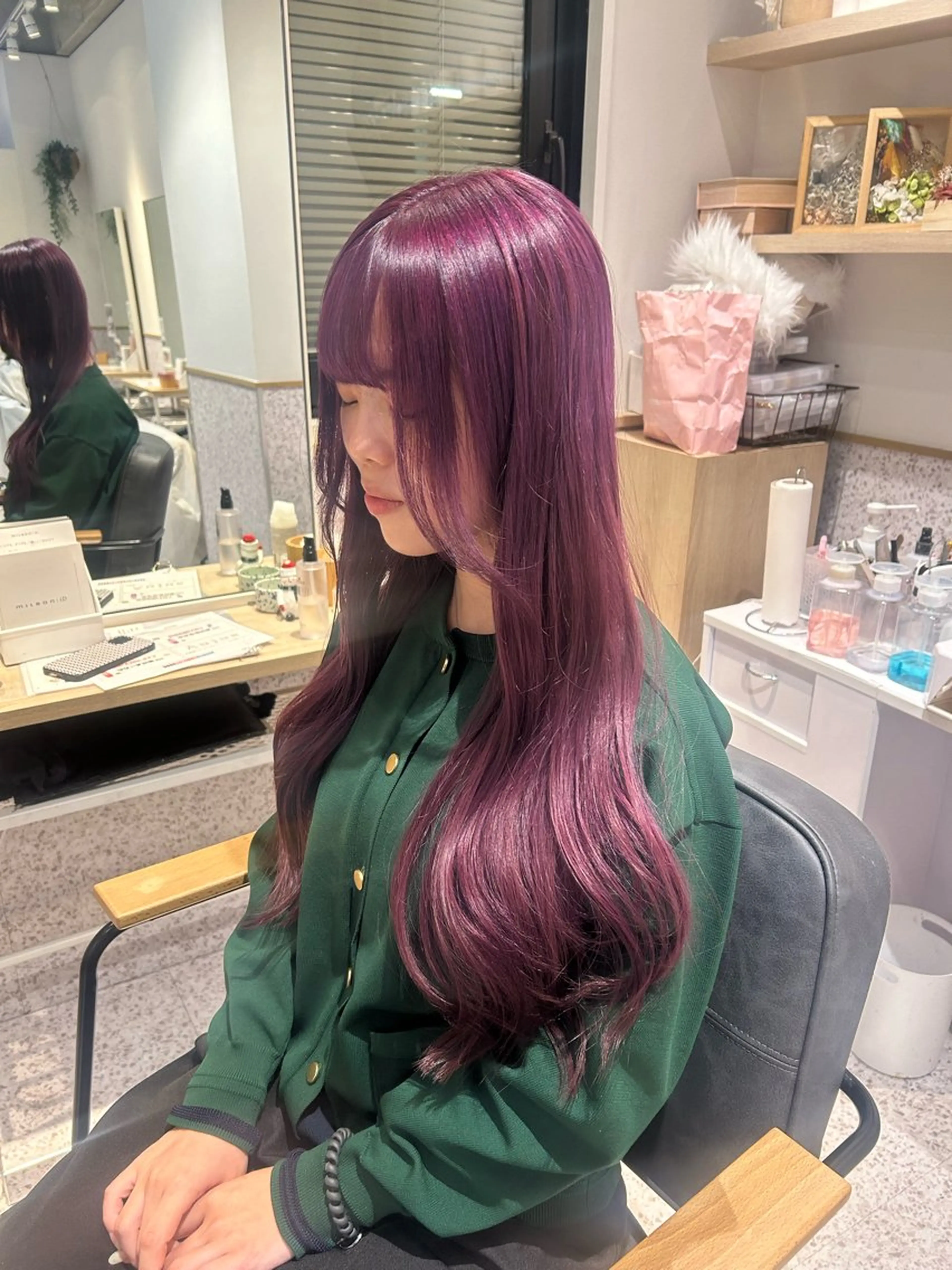 カラー ダブルカラー イヤリングカラー ハイトーンカラー インナーカラー 髪質改善 ♡ハイトーン★ ネイル/しの♡のヘアスタイル