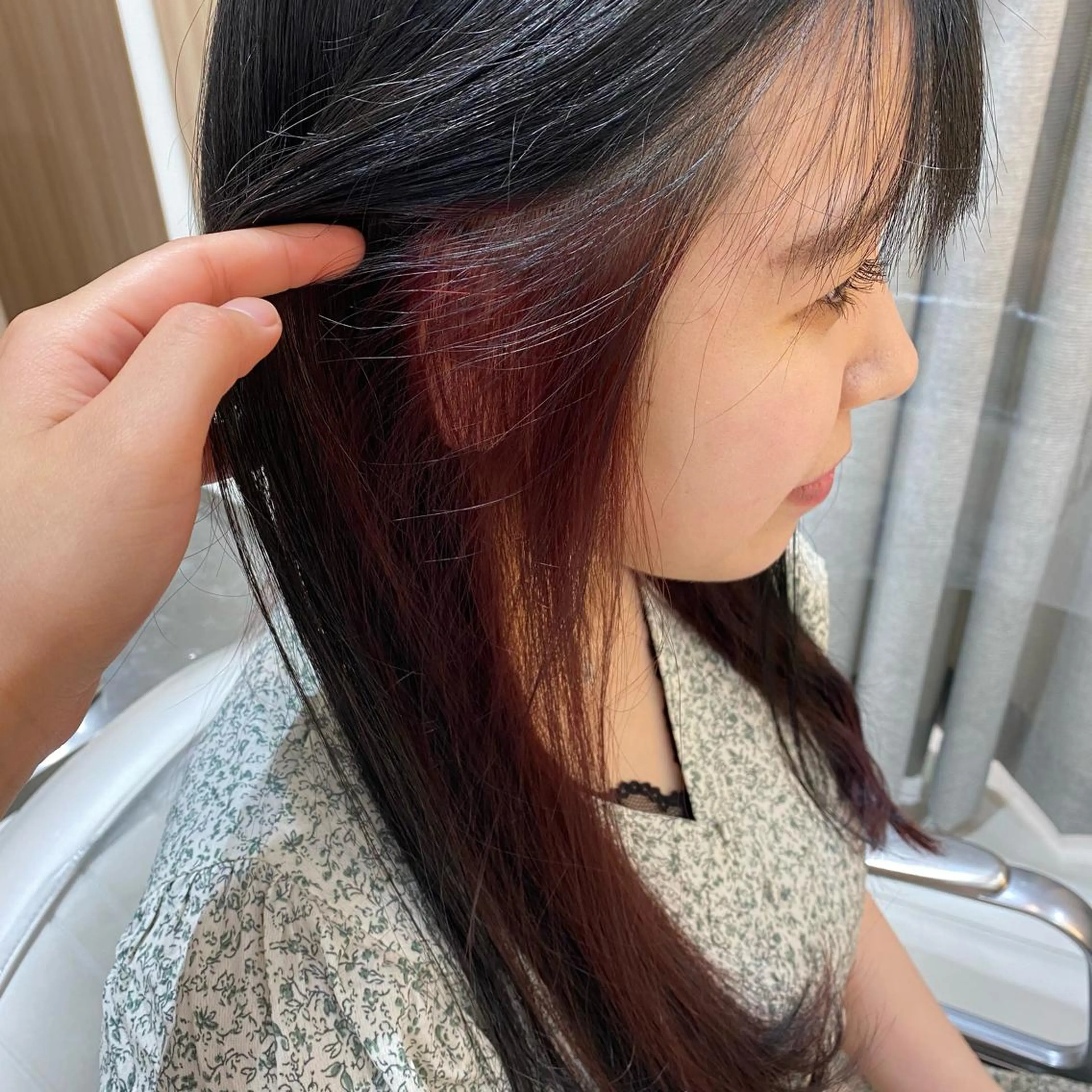 ロング カラー インナーカラー ピンクカラー レッドカラー 🌱メンズパーマ🌱 篠崎 はやとのヘアスタイル