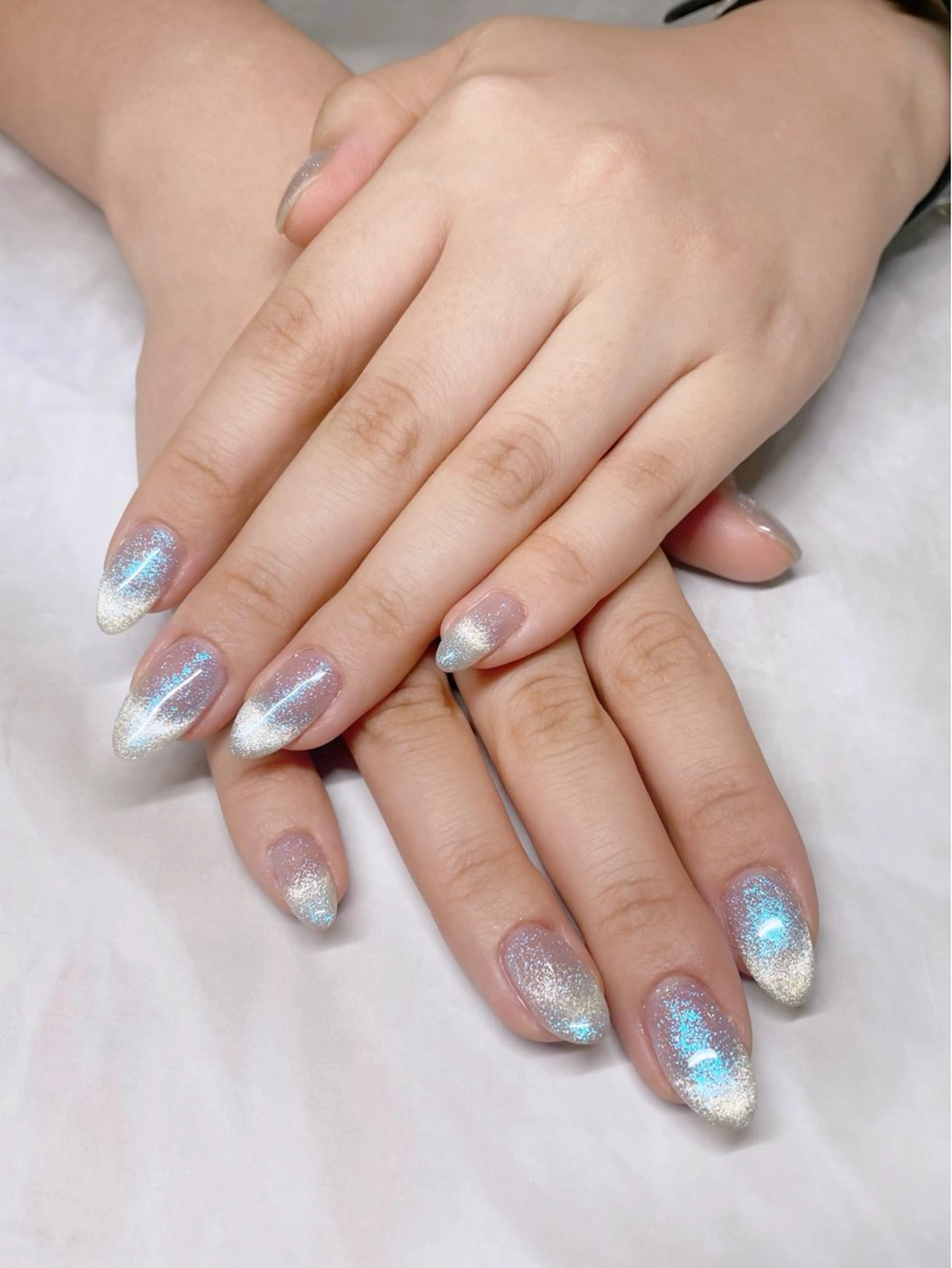 ♥️10月限定♥️【オフなし】ハンドキラめくマグネットネイル💅🏻💎パラジェル変更OKの写真