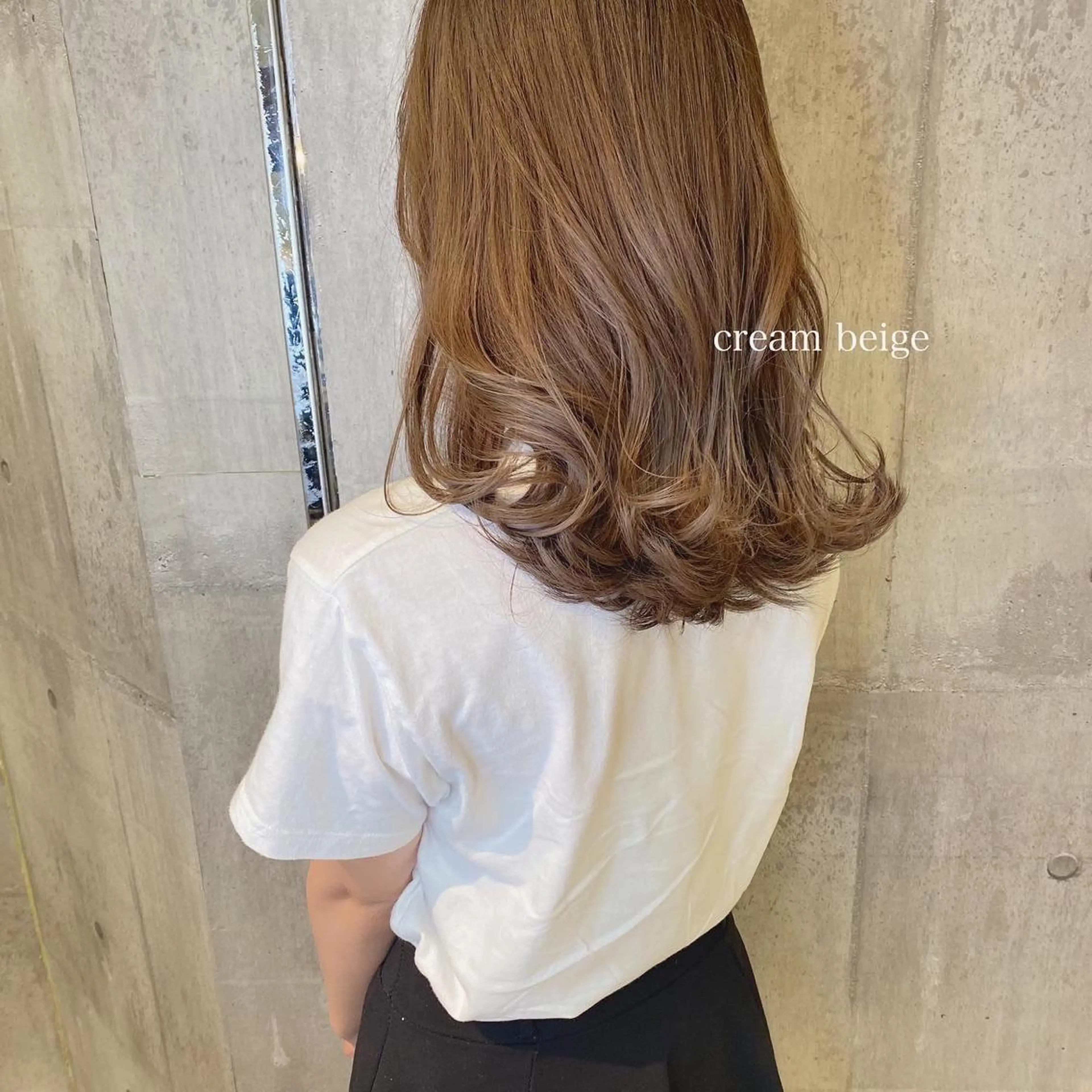 ミディアム カラー ベージュカラー カット ヘアカラー トリートメント 髪質改善ｶﾗｰ ｹｱﾌﾞﾘｰﾁ/ﾀﾑのヘアスタイル