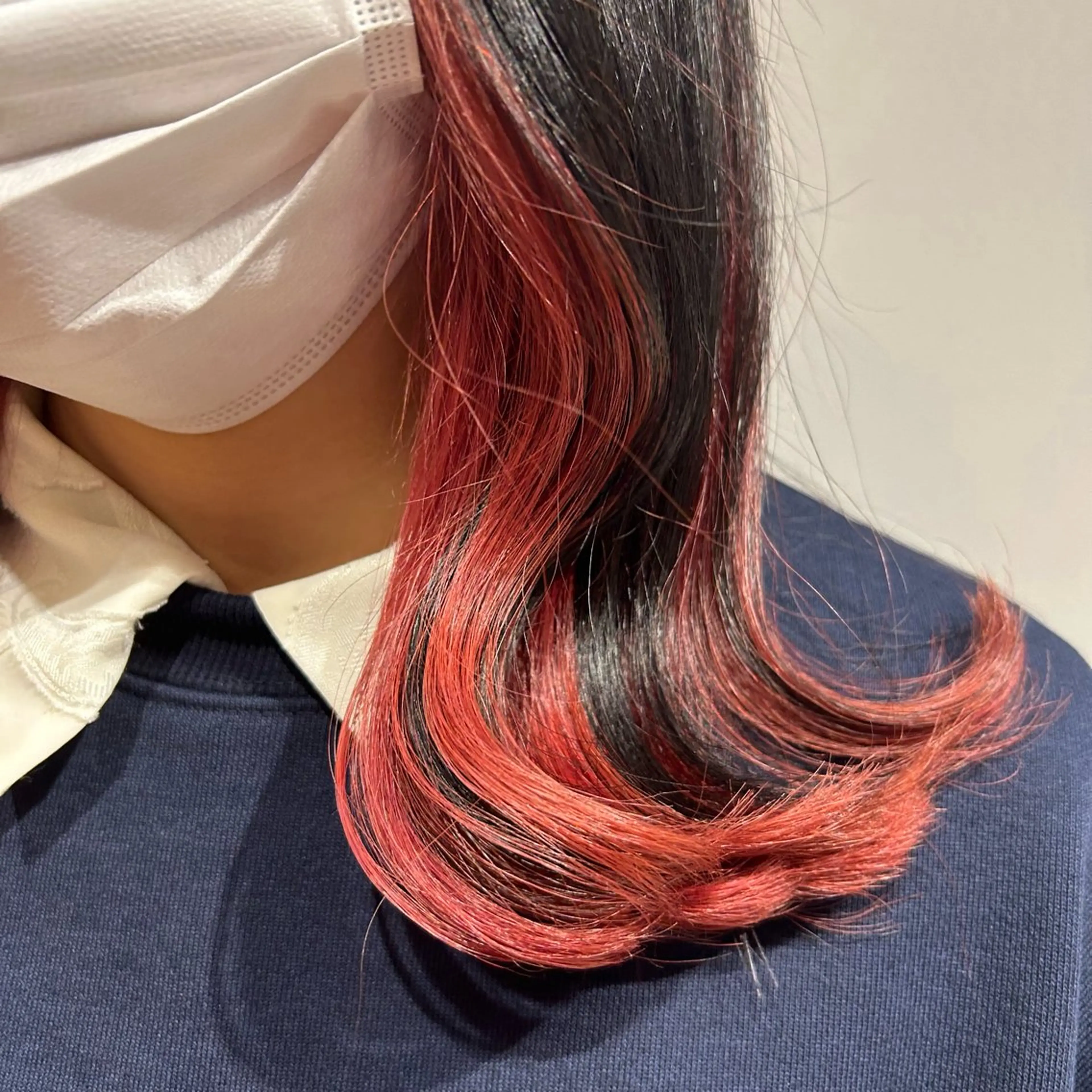 ミディアム クロスパーマ× 縮毛矯正🫧あゆみのヘアスタイル