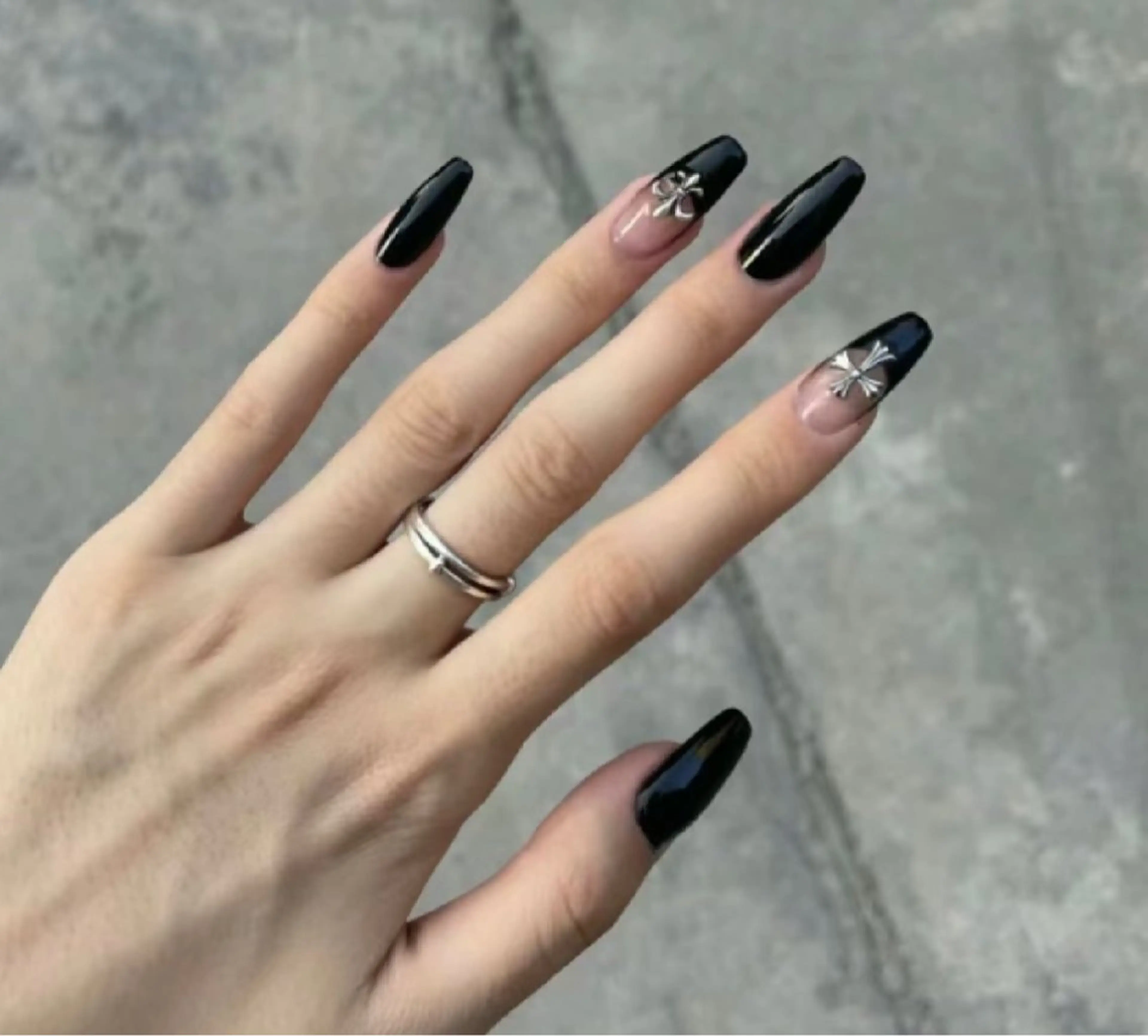 ネイル ハンドネイル ハンドケア 🤩 Yuliaユリアのネイルデザイン