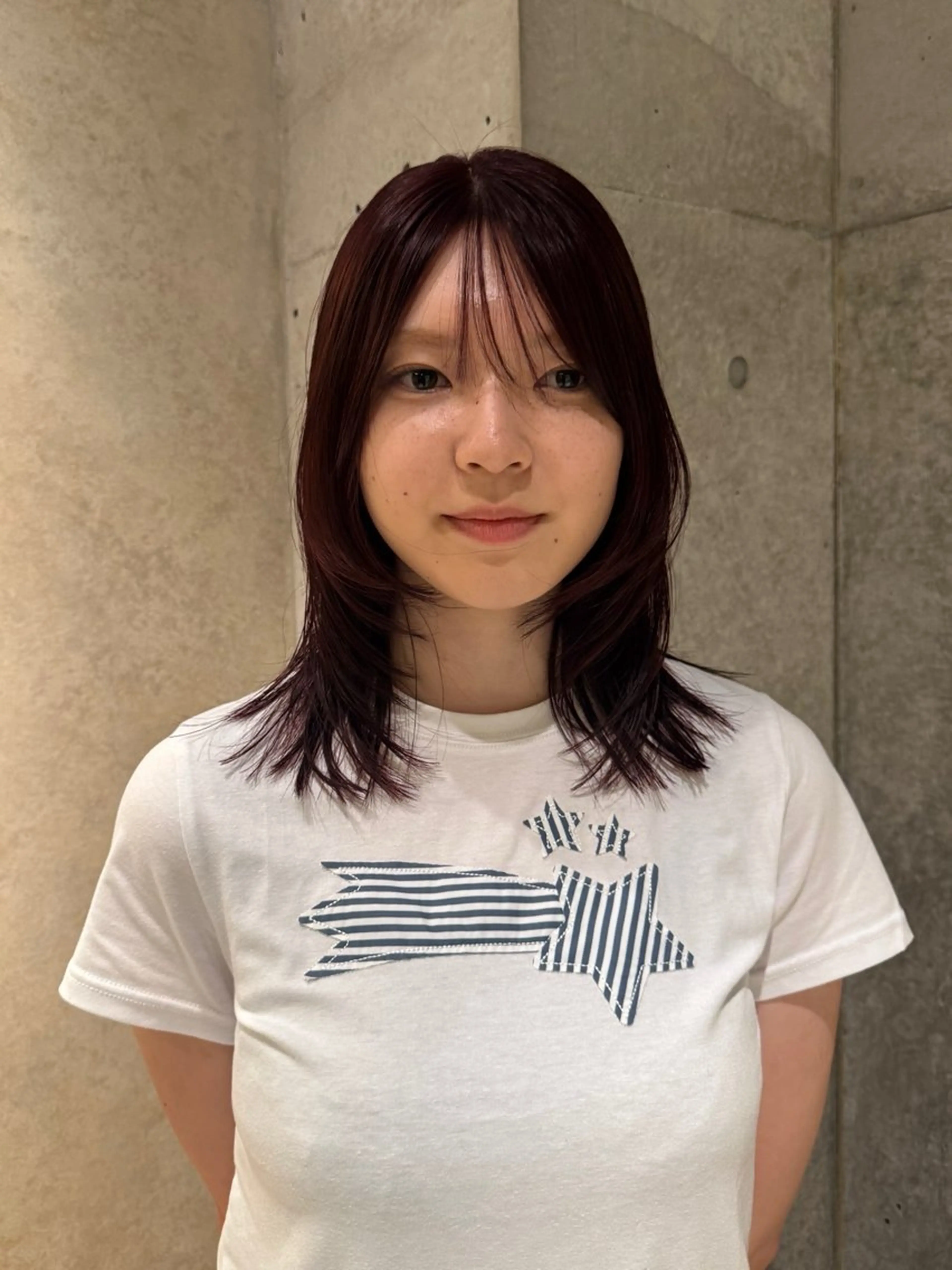 ミディアム カラー RESSUAL くるみのヘアスタイル