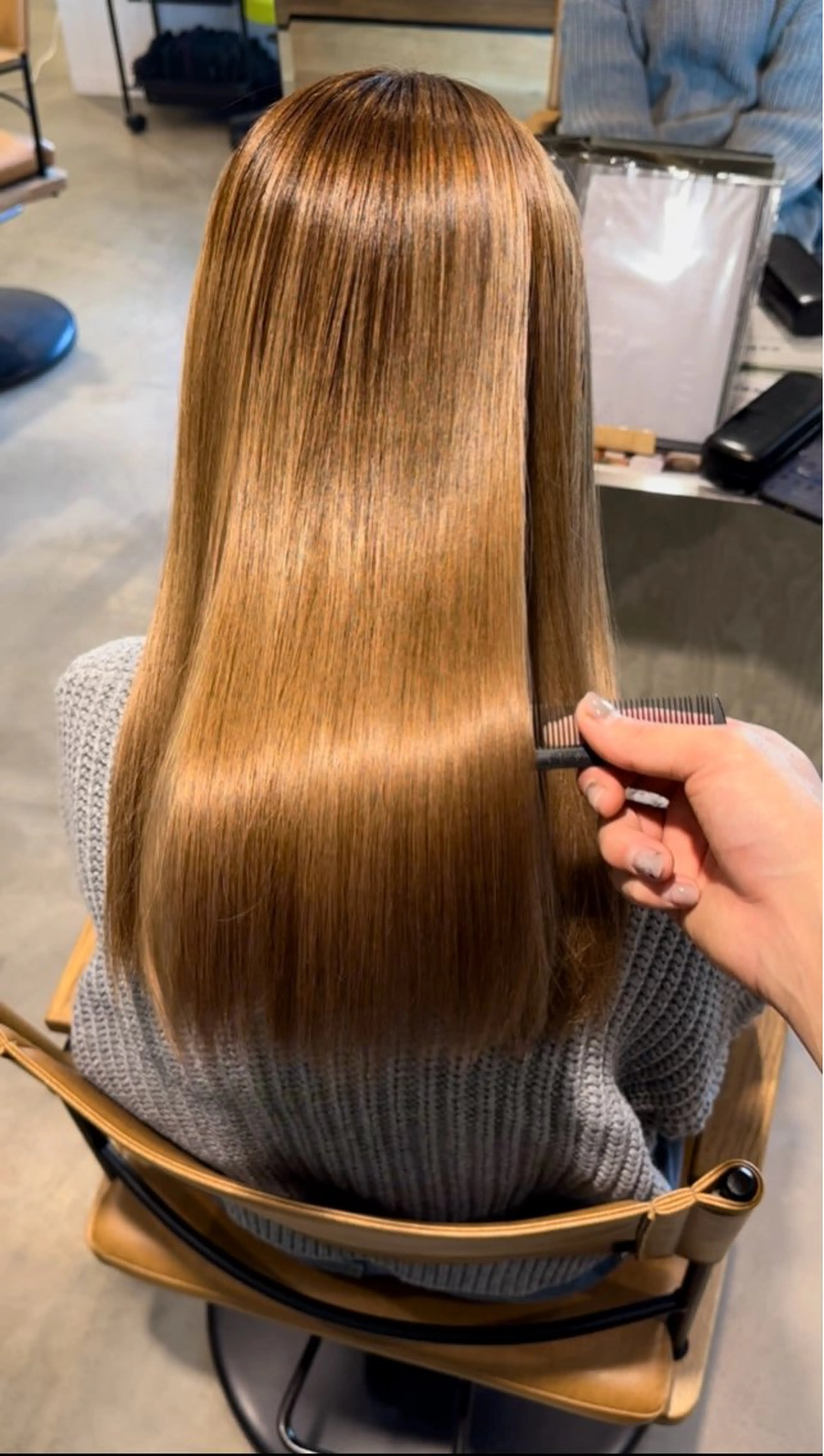 ロング 縮毛矯正 トリートメント 各務原/カラー/ブリ ーチお任せください!のヘアスタイル