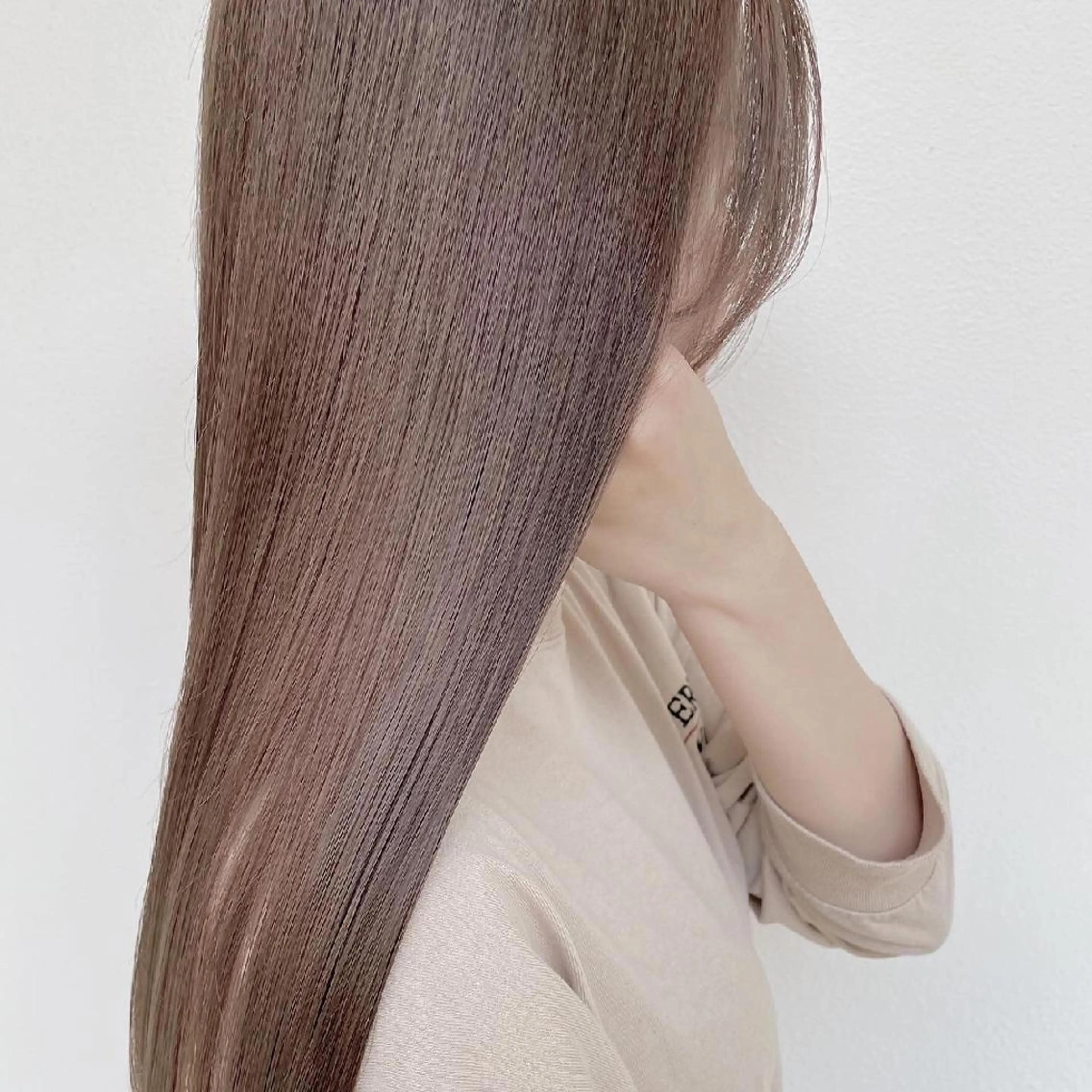 セミロング カラー ヘアアレンジ TOMONA👑 GiseL梅田店のヘアスタイル