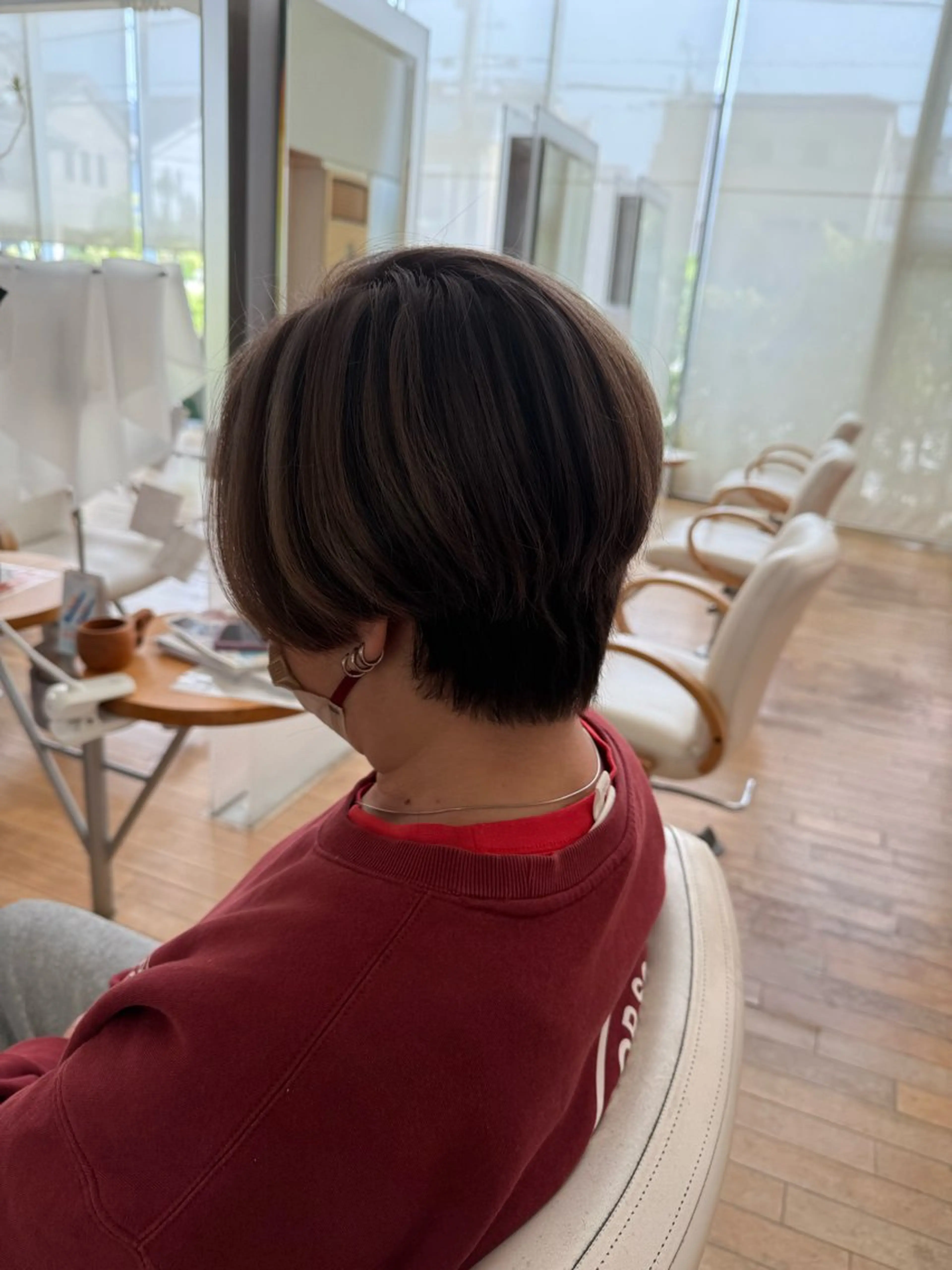 ショート カラー 山本 瑠華のヘアスタイル