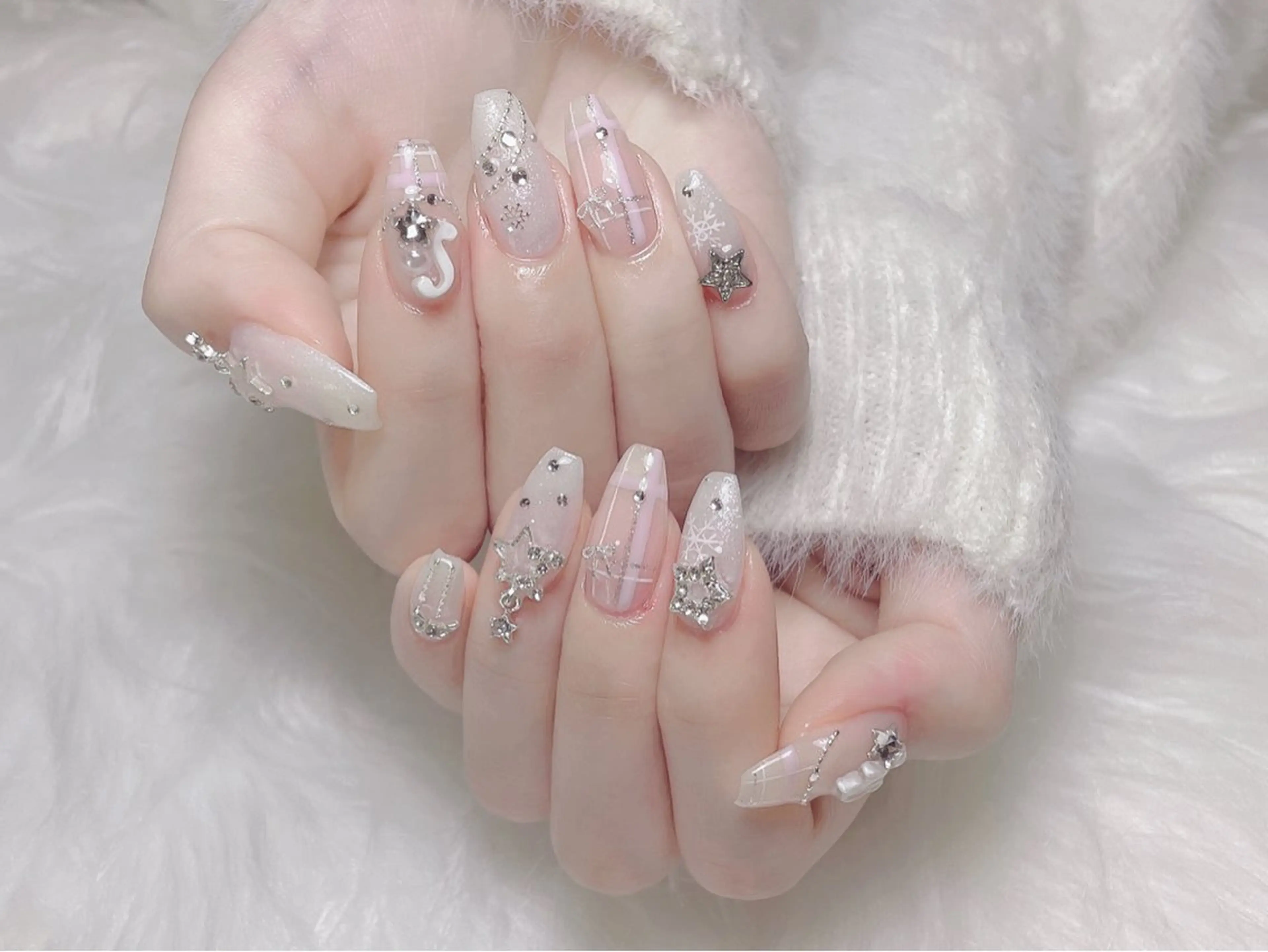 ネイル LuLuネイルサロンMio所属・Mi oのネイルデザイン