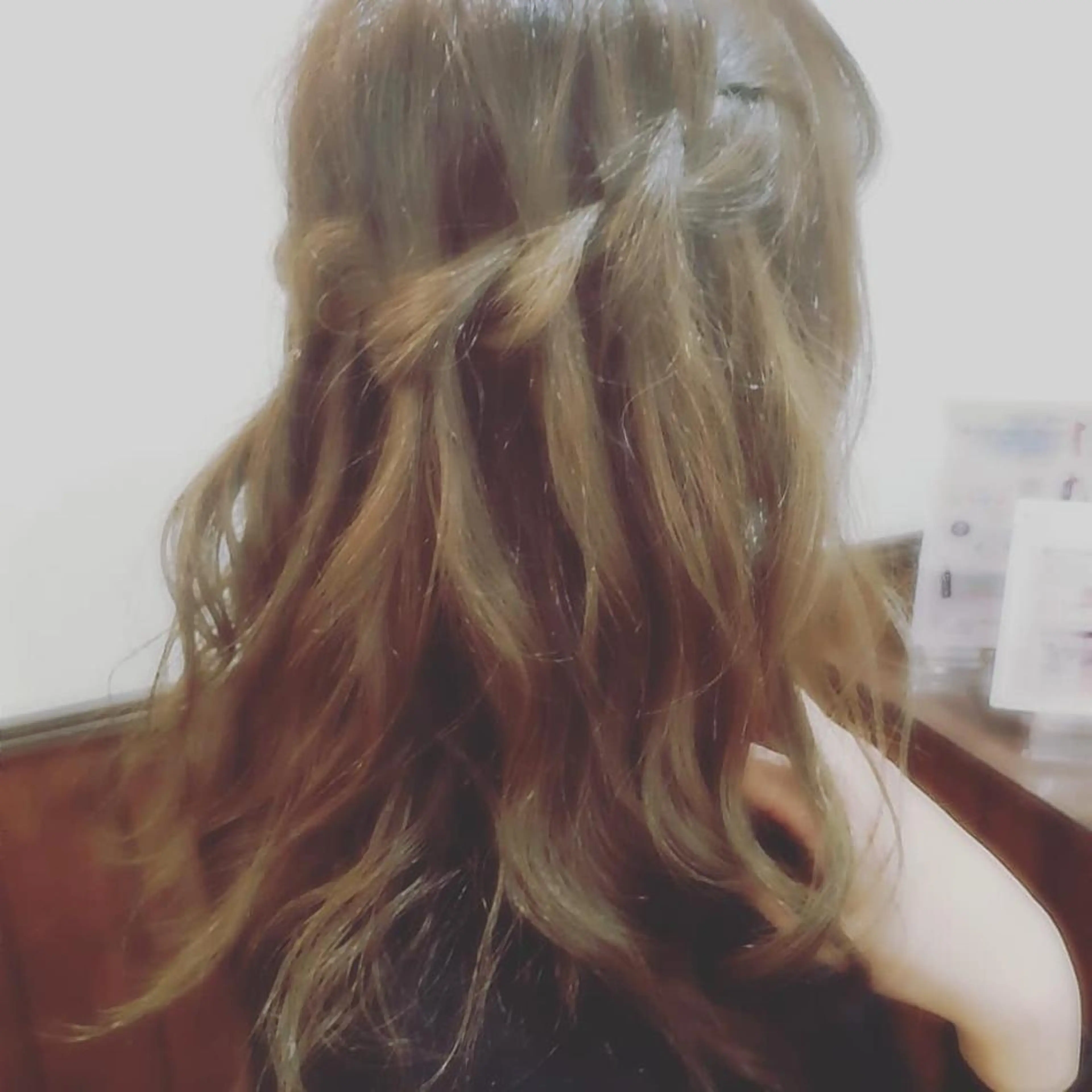 ミディアム ヘアアレンジ カラー 金城 和将のヘアスタイル
