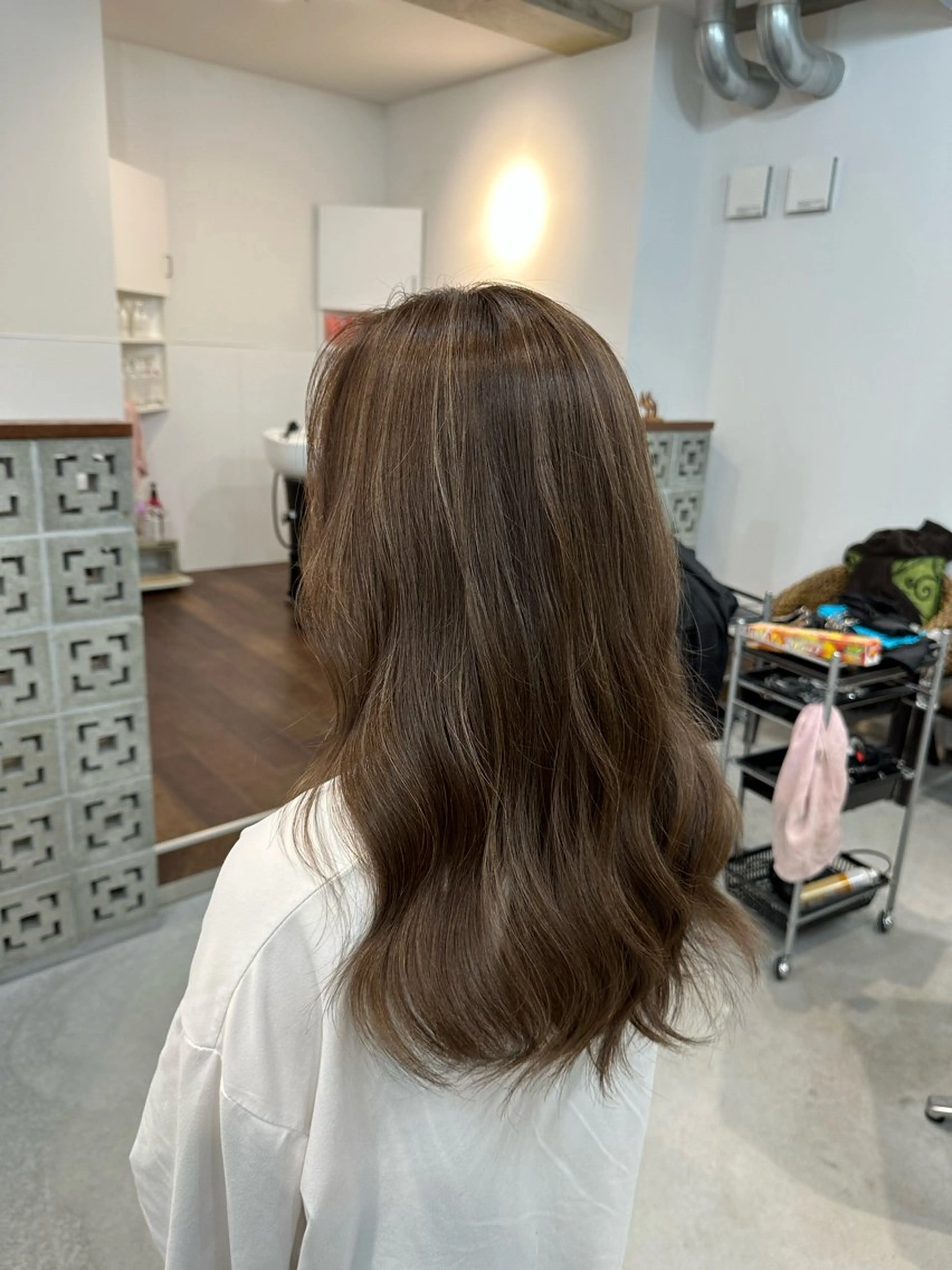 ロング カラー ハイライトカラー ハイライト カイリ /レイヤーカットのヘアスタイル