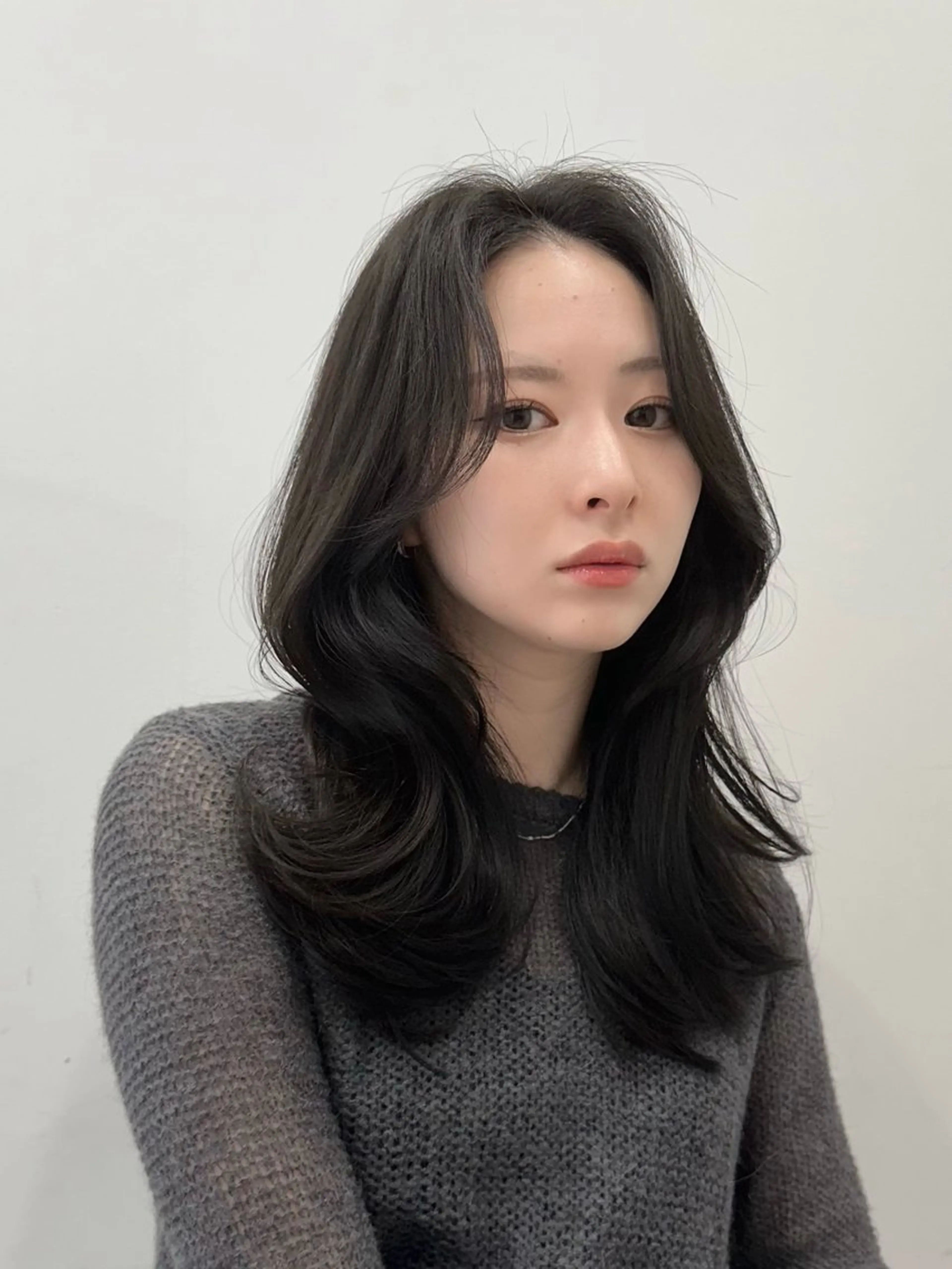 ミディアム カラー レイヤーカット 似合わせカット レイヤー/顔周り /透明感🩶高橋大のヘアスタイル