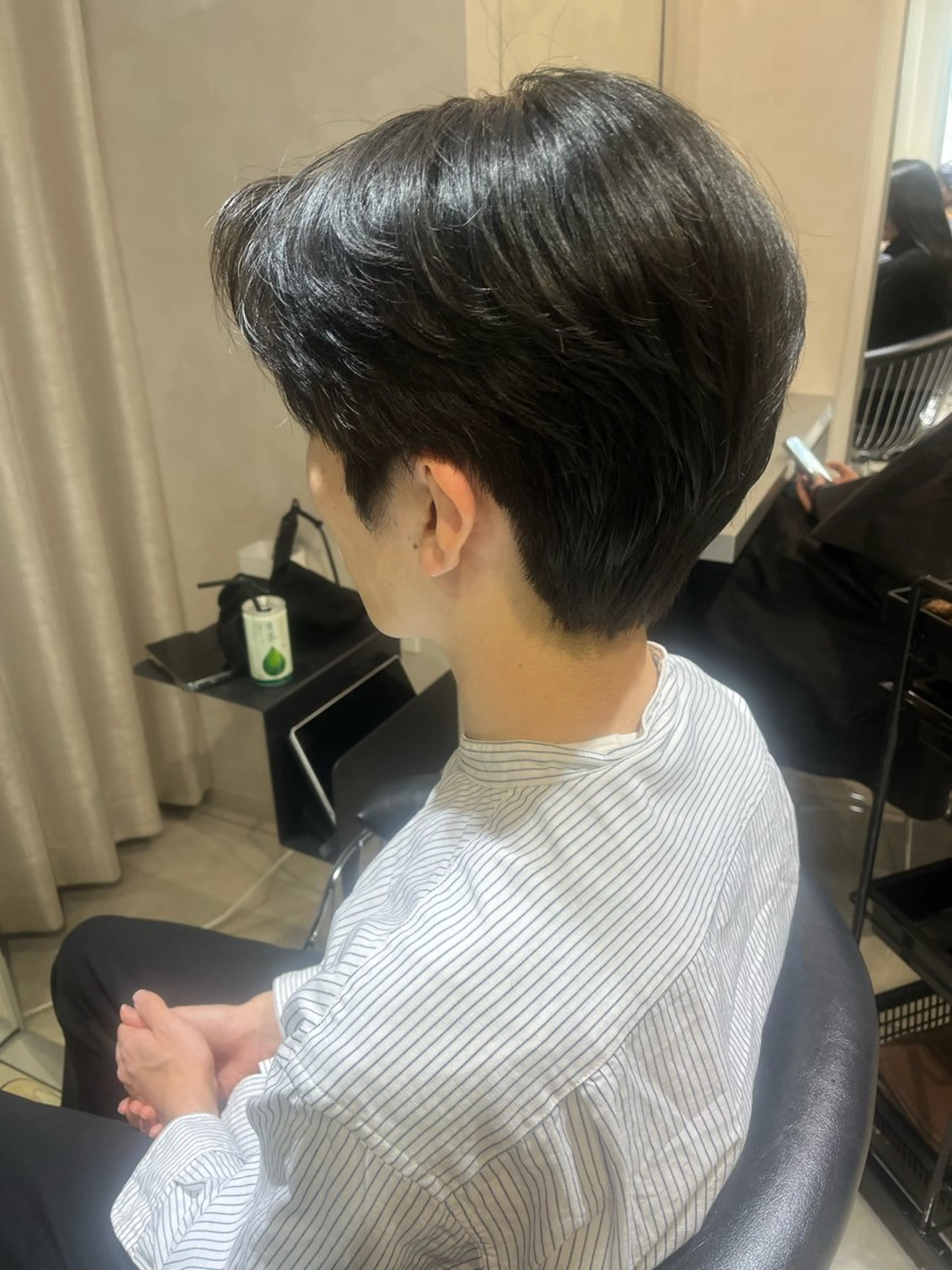 メンズ カット パーマ 韓国メンズ特化 ダウン・毛流れパーマのヘアスタイル