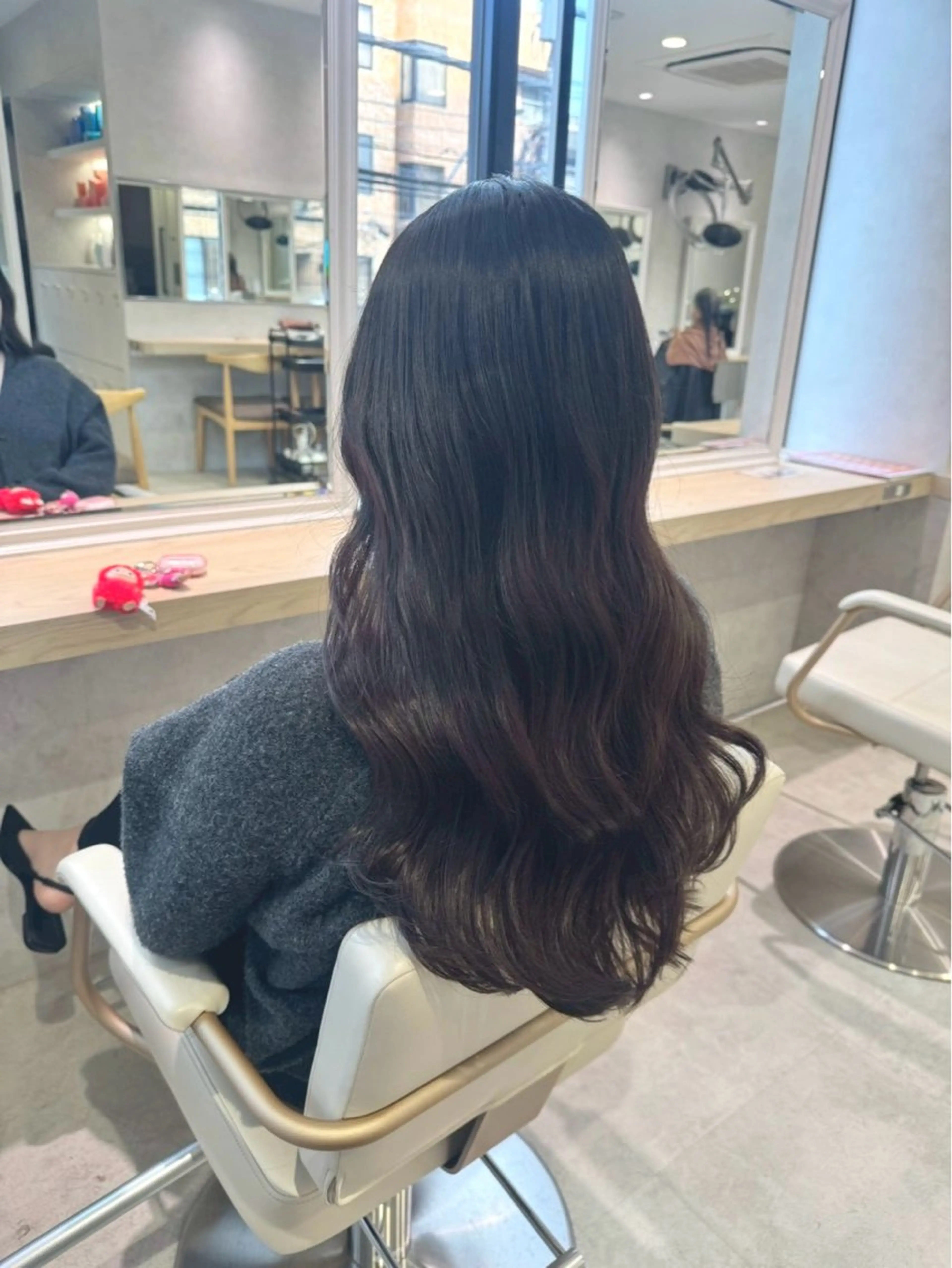 ロング カラー ブラウンカラー チョコレートブラウン ラベンダーカラー カット ヘアカラー トリートメント 低ダメージ施術/ 🐮牛木 史裕🐮のヘアスタイル