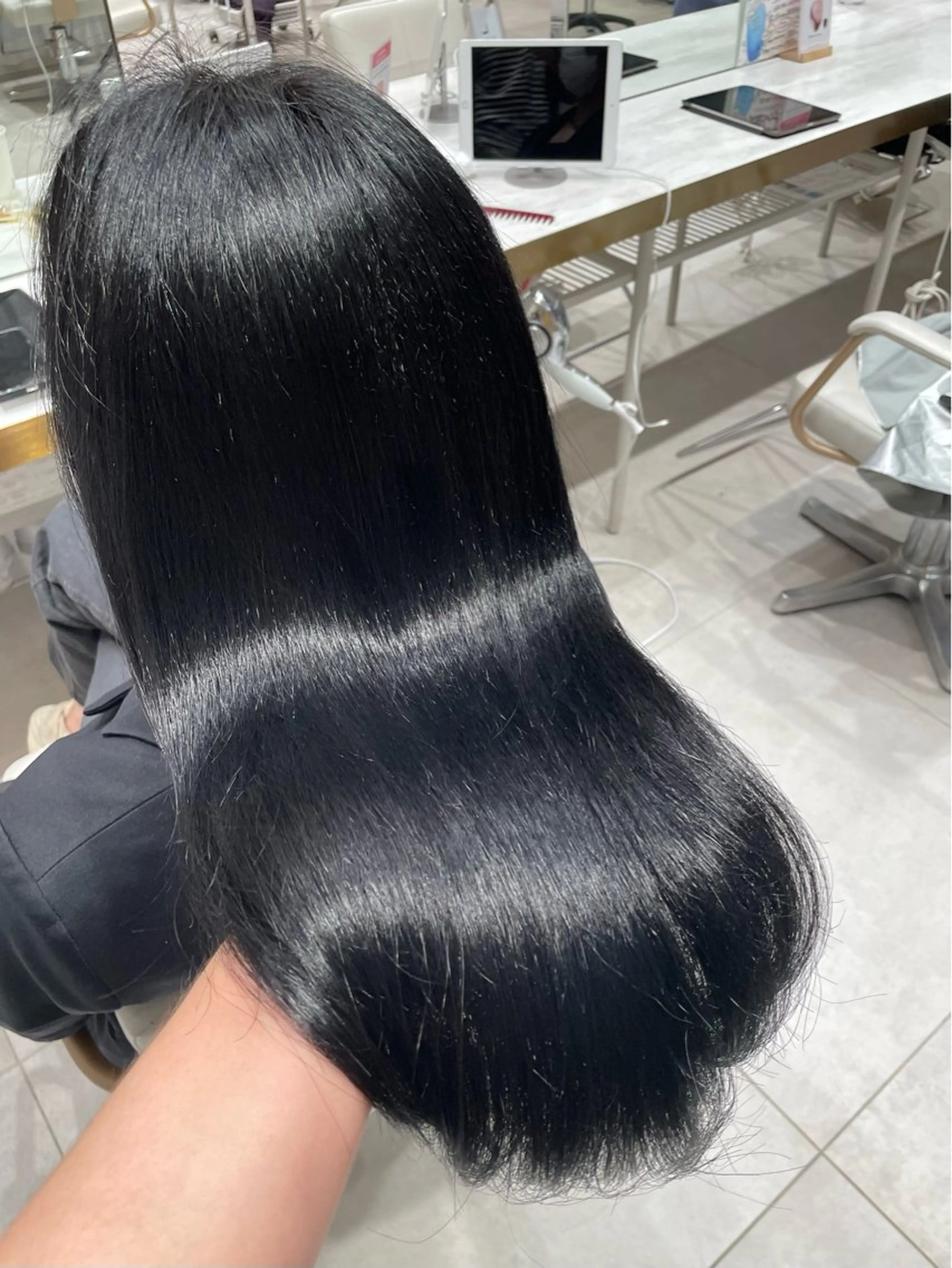 ロング カラー ヘアカラー Hina🤎ベージュ 、グレージュ🤎のヘアスタイル