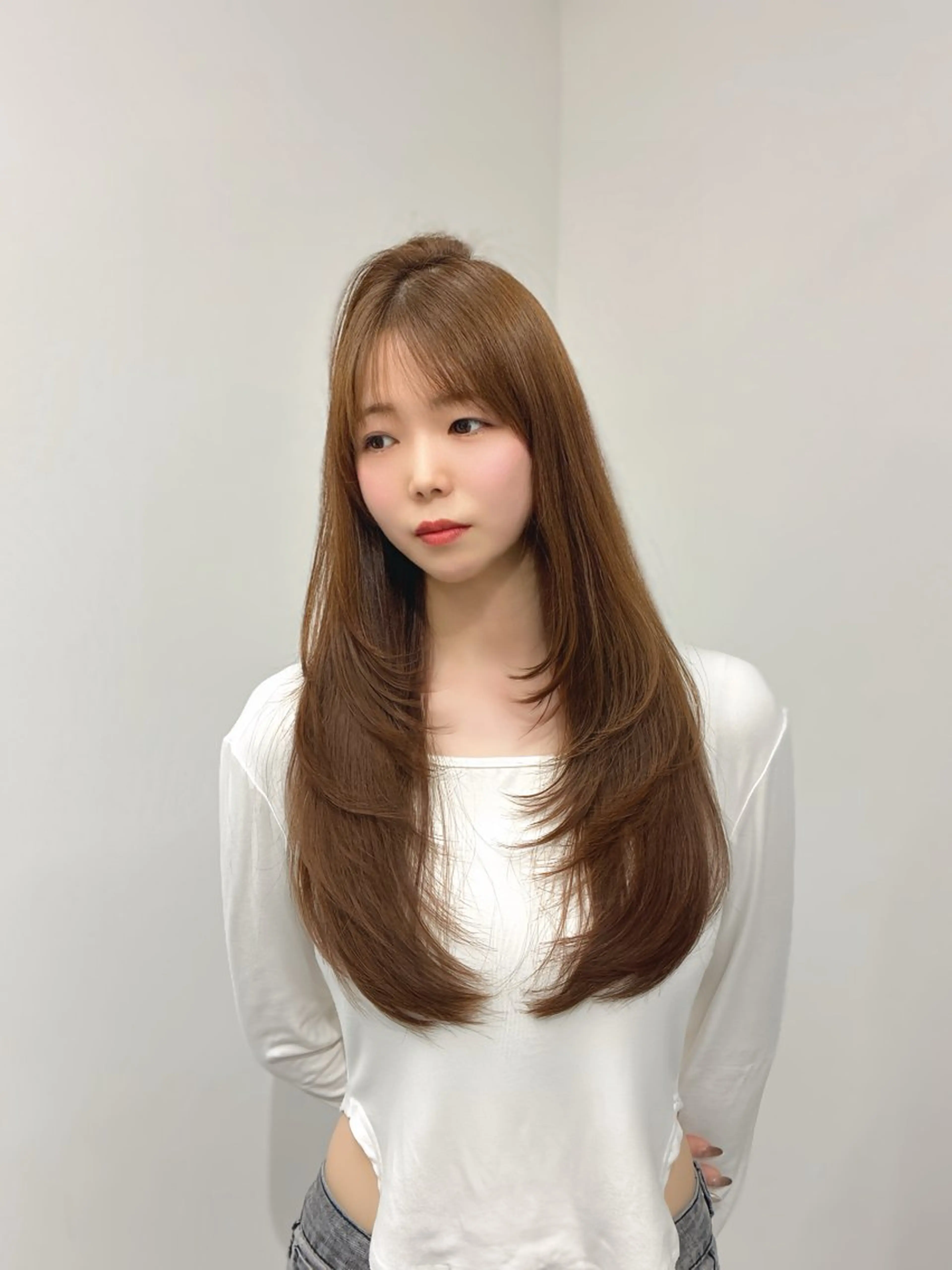 セミロング カット ヘアカラー ヘアセット LOMKH所属・レイヤーカット/ 縮毛矯正/タツヤのヘアスタイル
