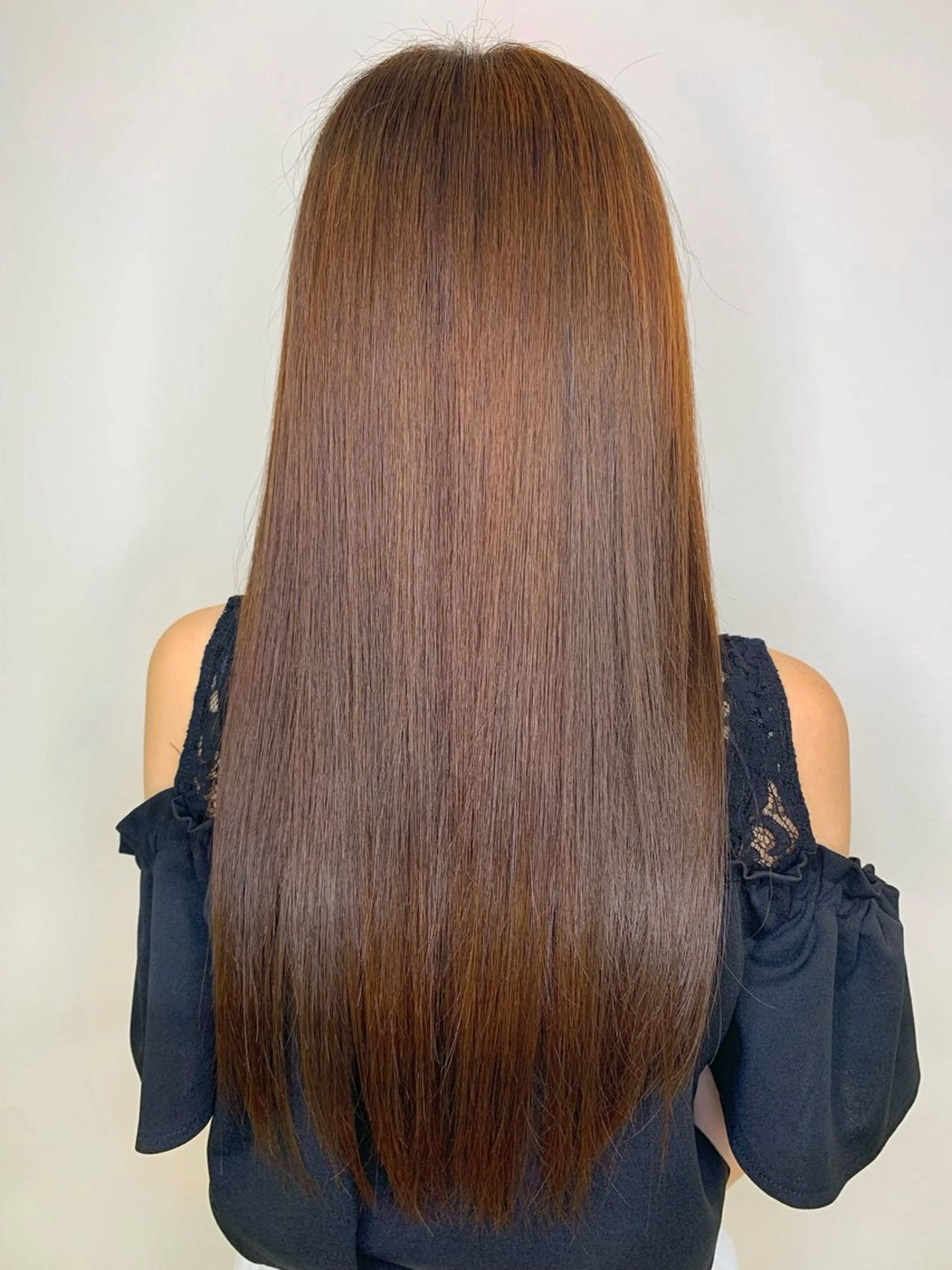 ロング カラー 艶髪 インナーカラーのヘアスタイル
