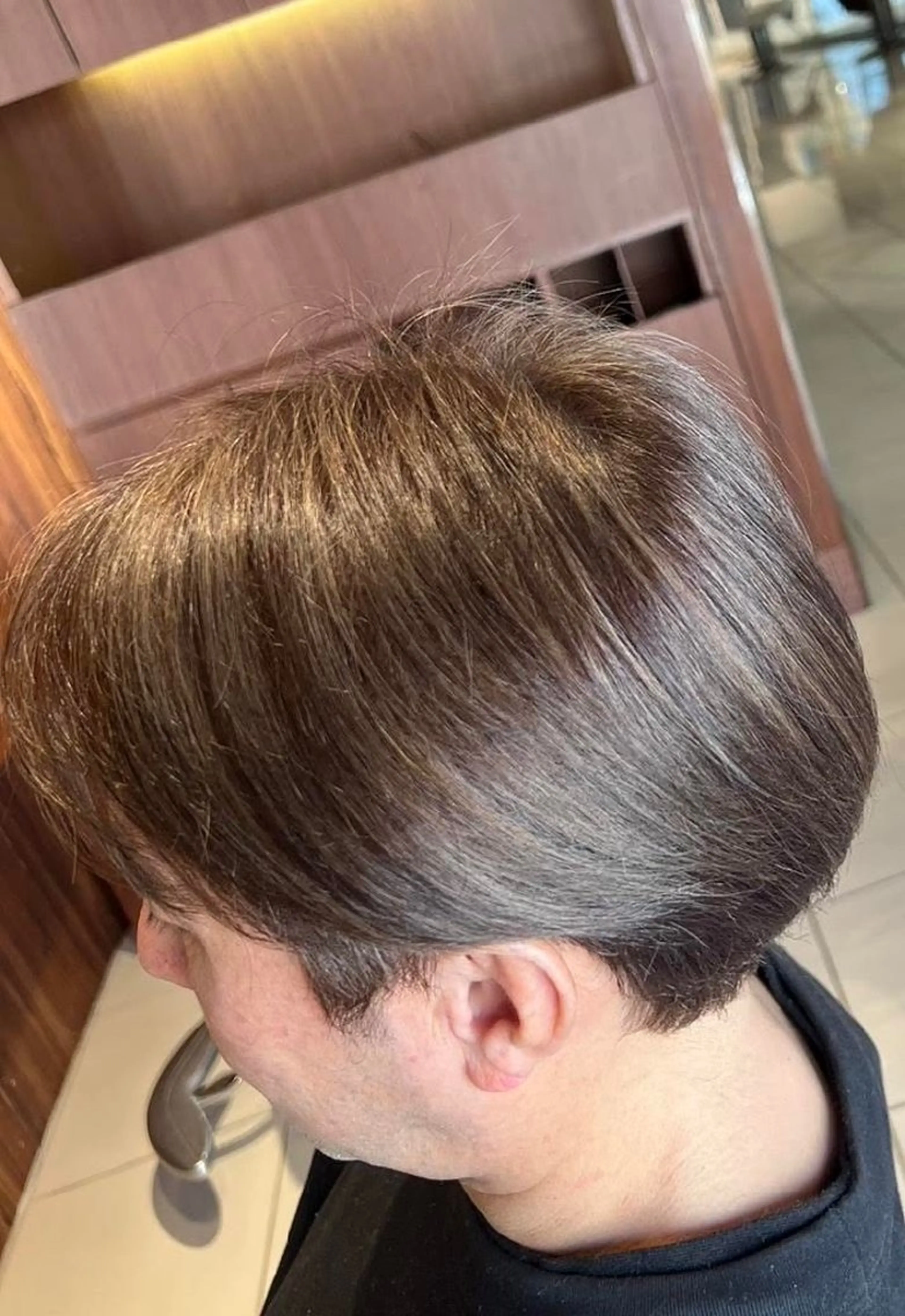 ショート ハイライト ヨウコ YOKOのヘアスタイル