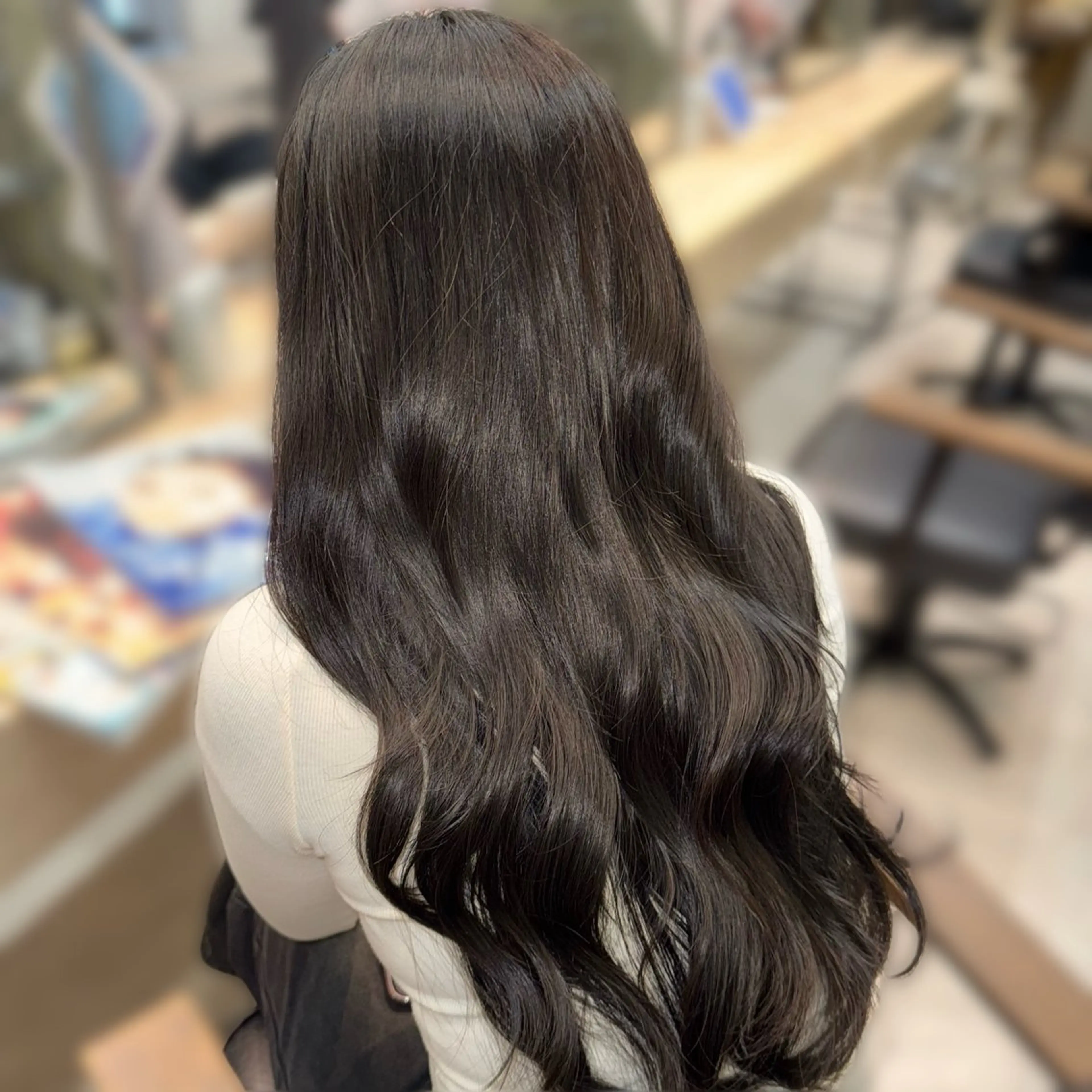 ロング カラー ヘアカラー トリートメント KANON/ブリーチ /デザインカラーのヘアスタイル