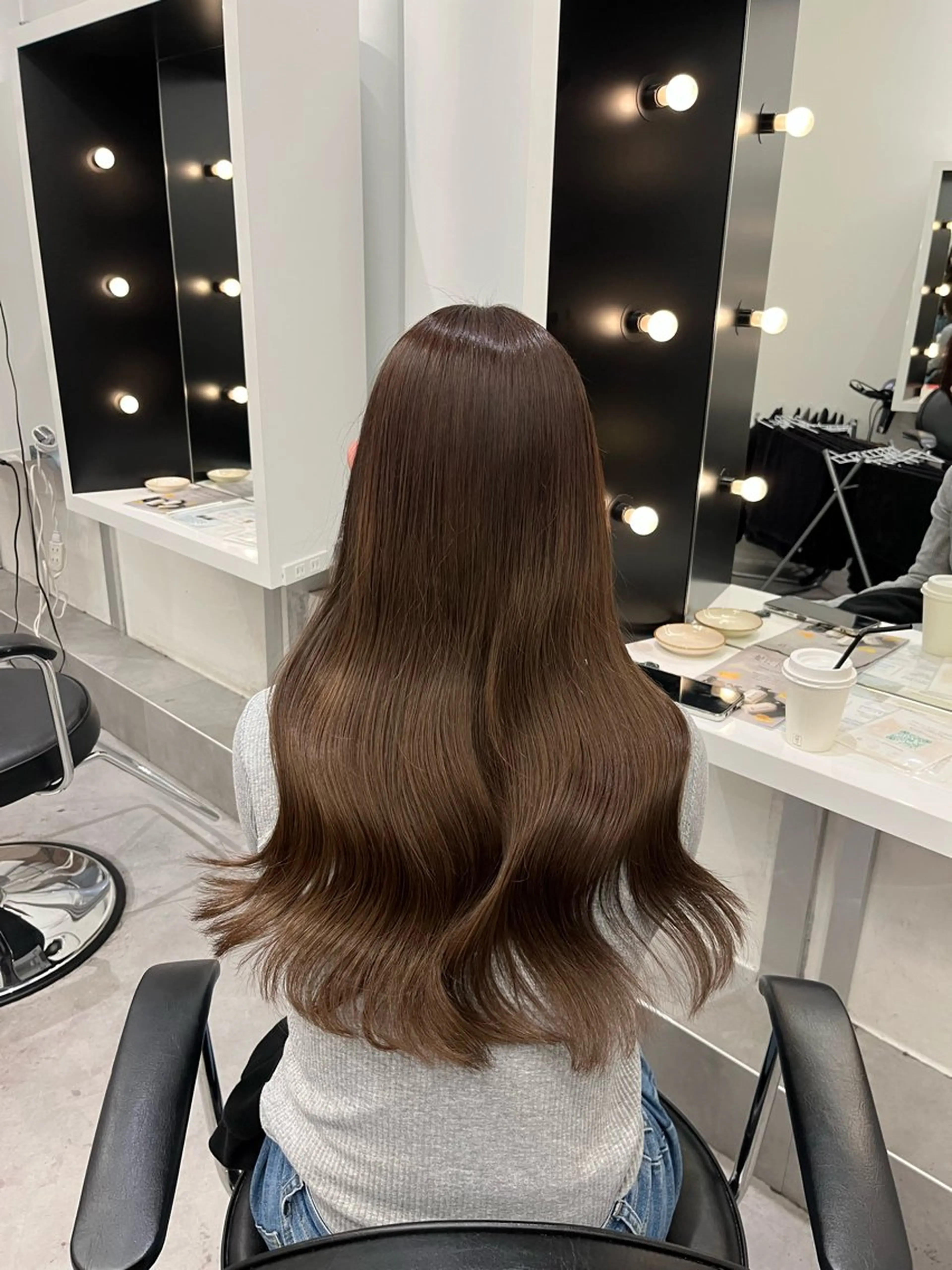 ロング カラー ヘアカラー トリートメント HONOKA/ ブリーチ無し艶カラーのヘアスタイル