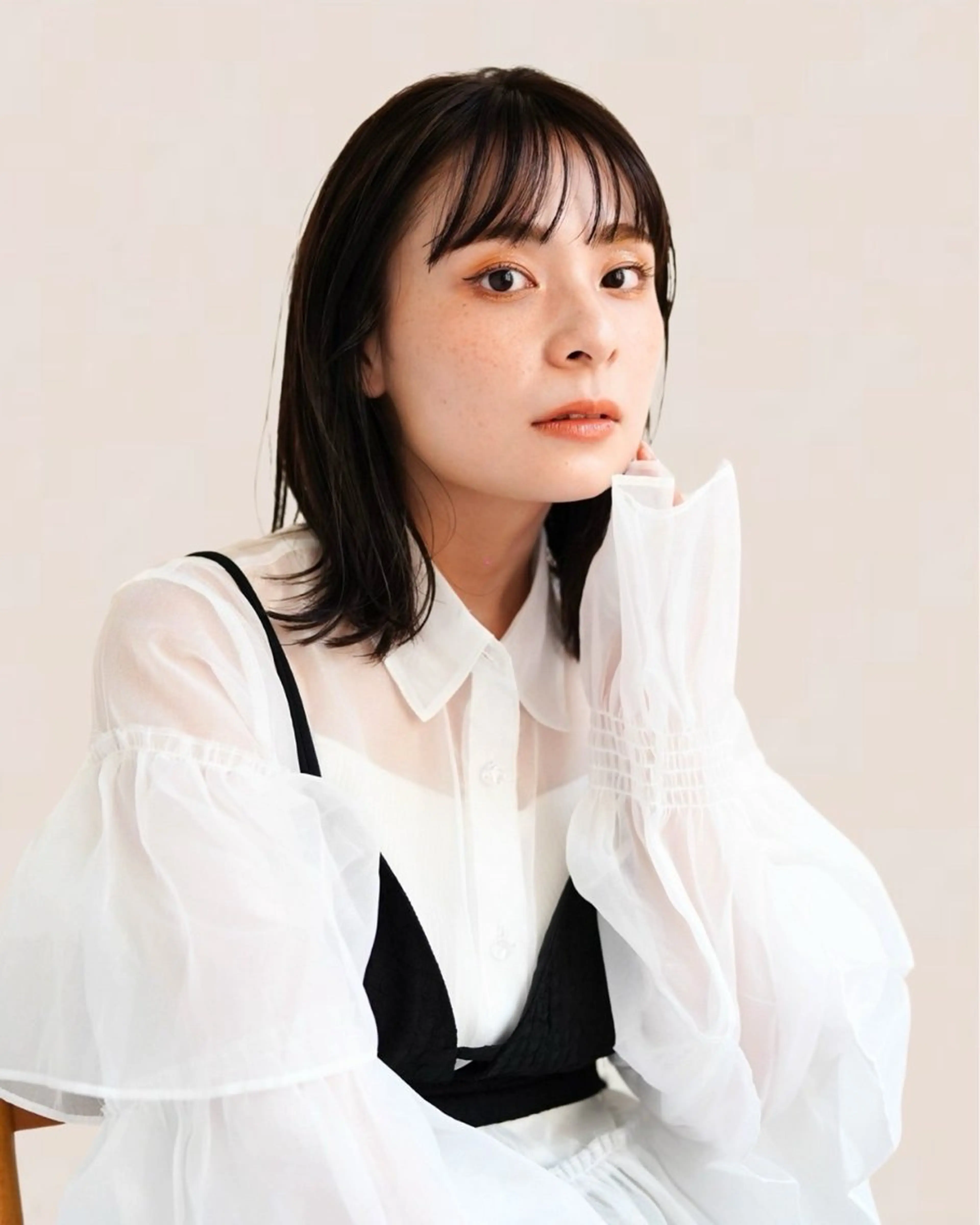 セミロング カラー Joule 建山美友のヘアスタイル