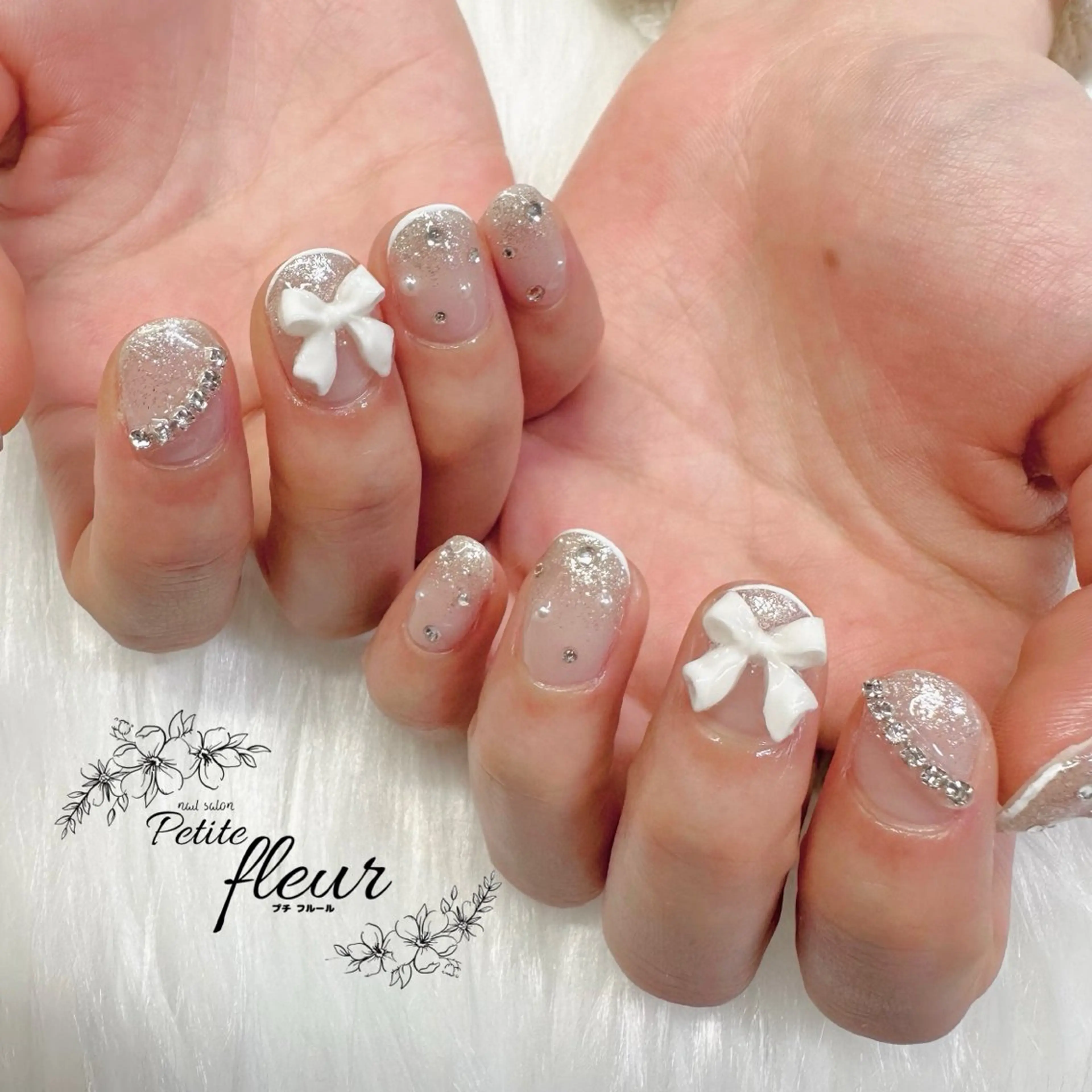 ネイル キラキラネイル ショートネイル ハンドネイル ❁⃘*。Petite fleur❁⃘*りさのネイルデザイン