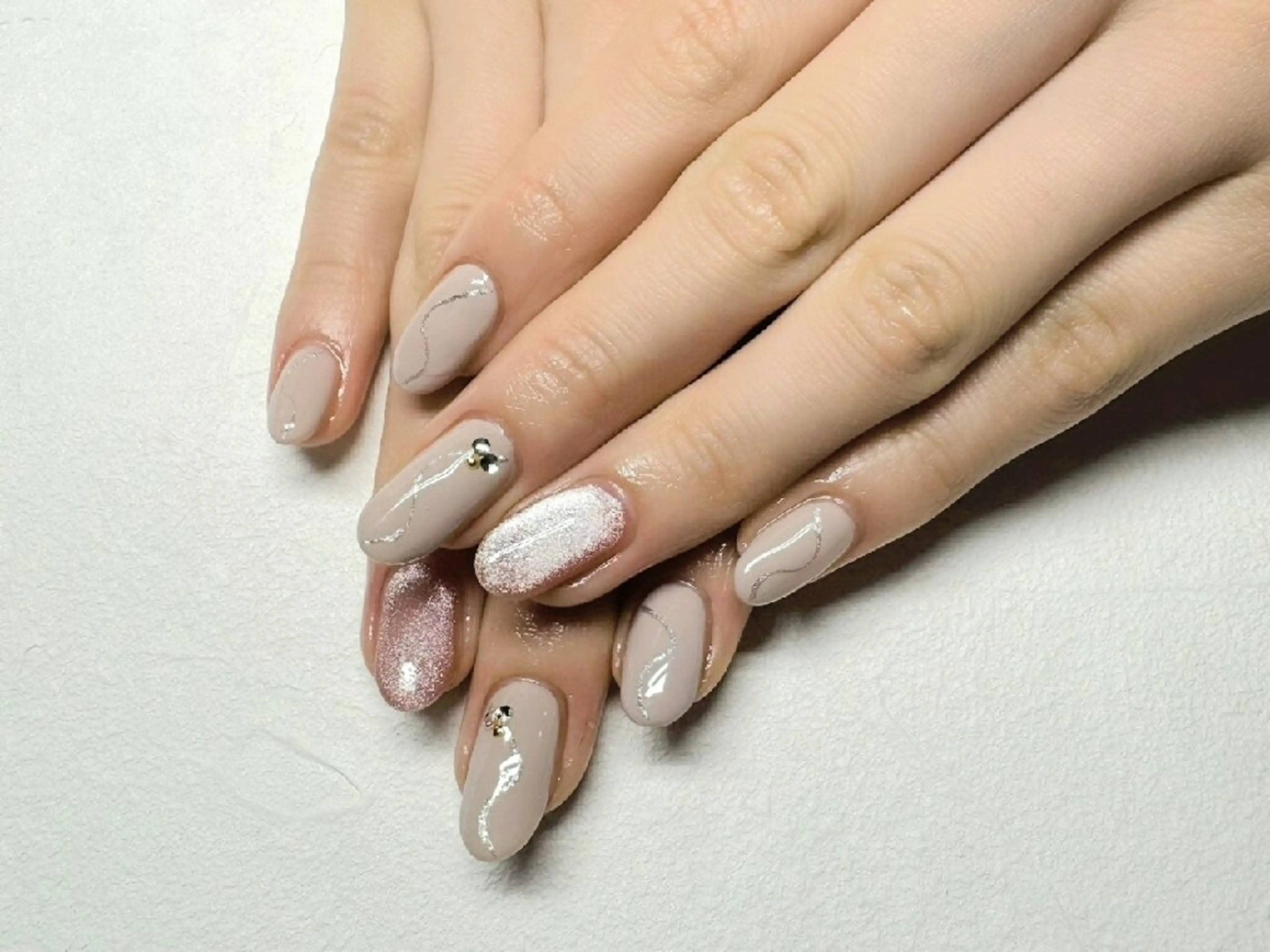 ネイル アートネイル ニュアンスネイル ワンカラーネイル ハンドネイル JULIE NAILのネイルデザイン