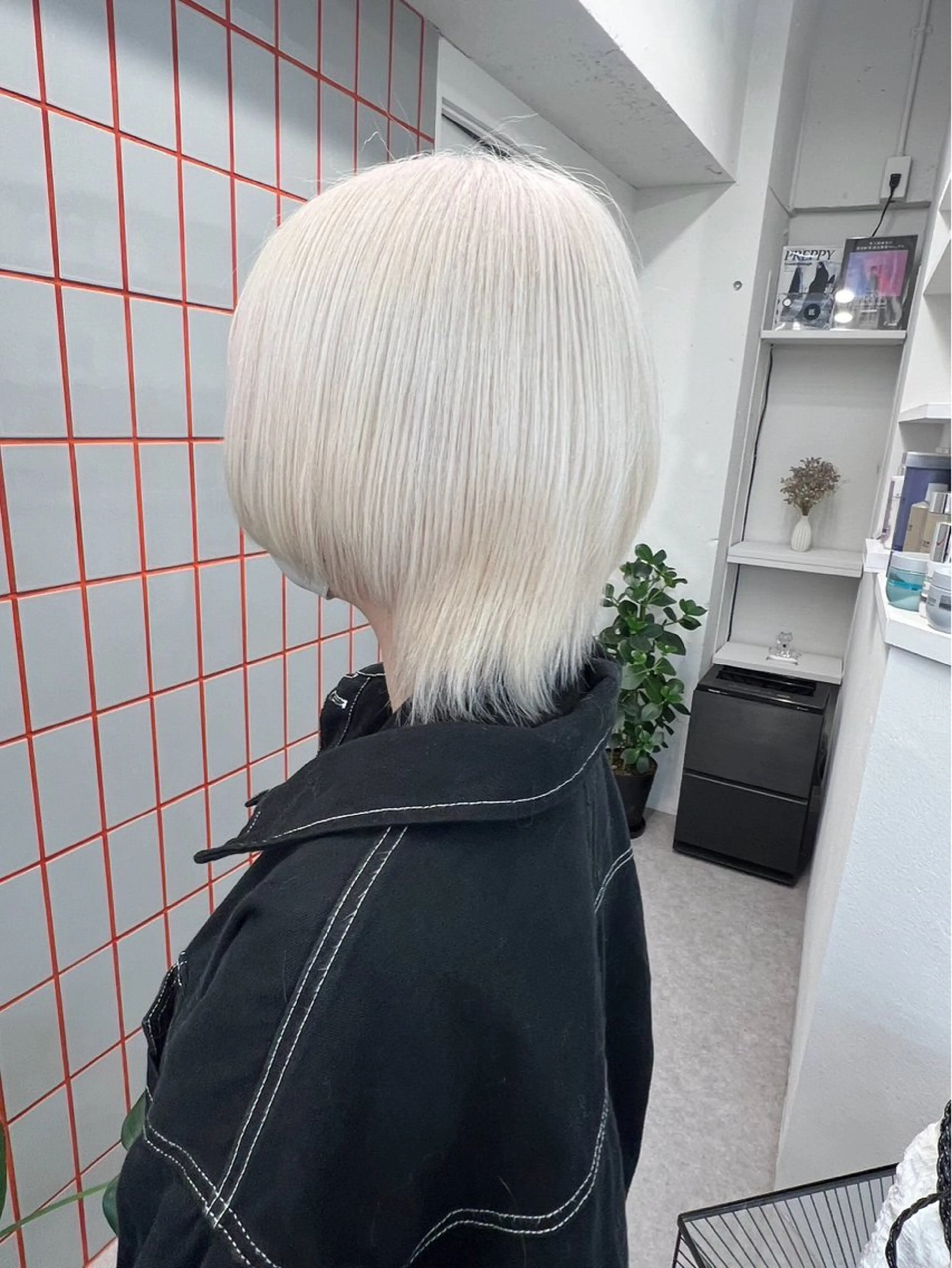 カラー 🐬透明感カラー/ ハイトーン/ユウ🐬のヘアスタイル