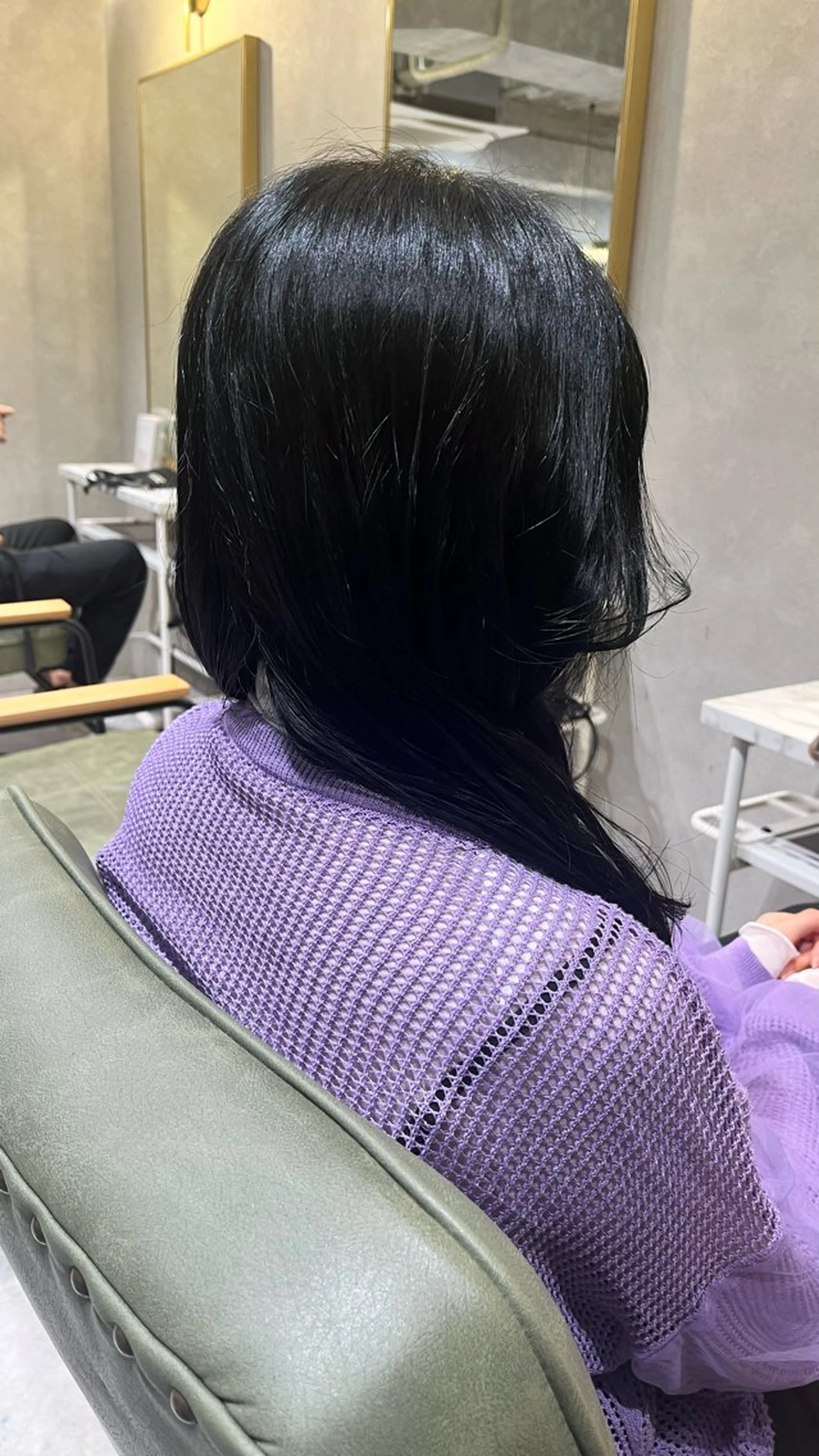 ミディアム カラー 新宿/アシスタント AiNAのヘアスタイル