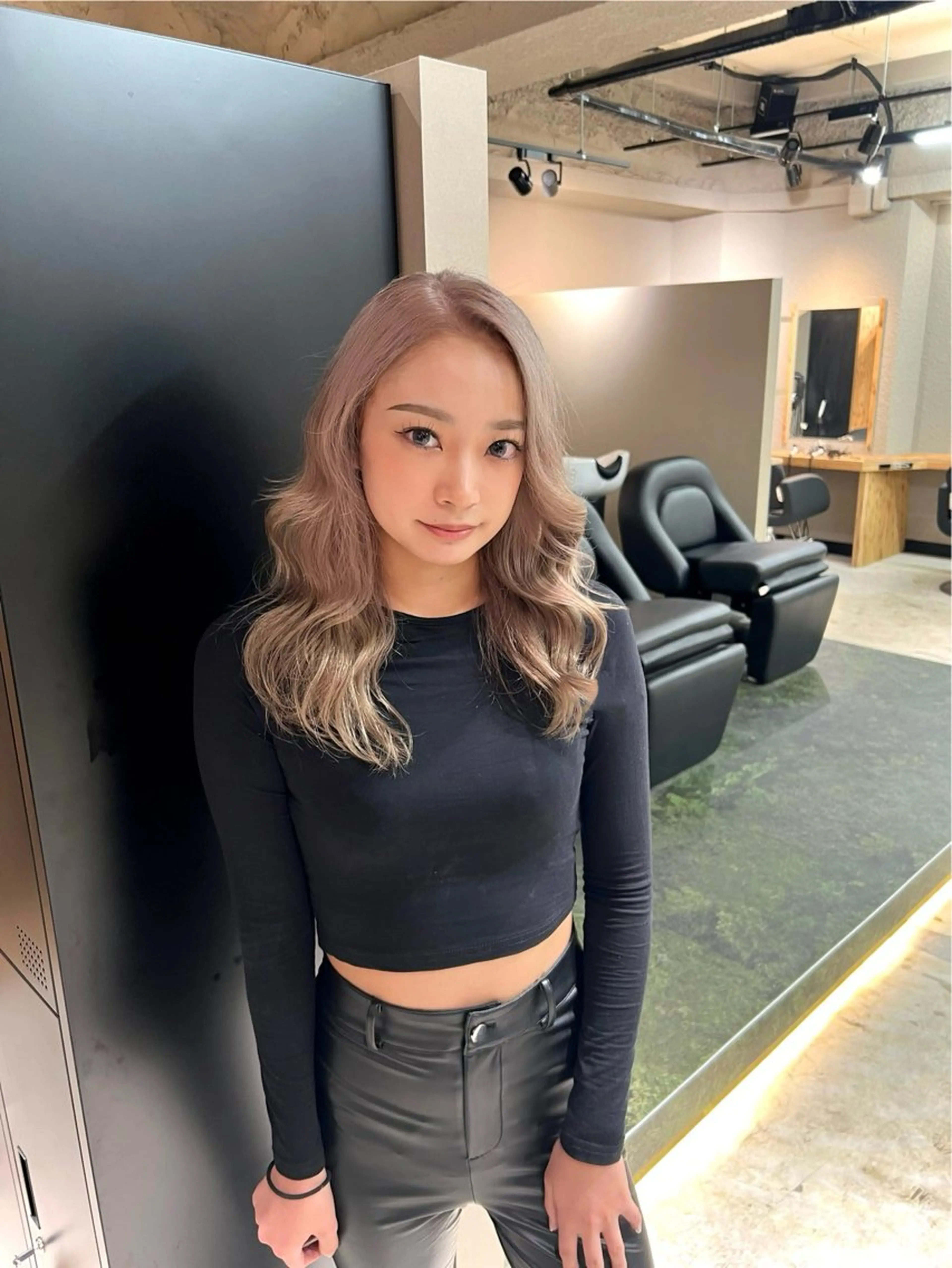 セミロング カラー カット ヘアカラー 💖難波レイヤー カット💖ツバサのヘアスタイル