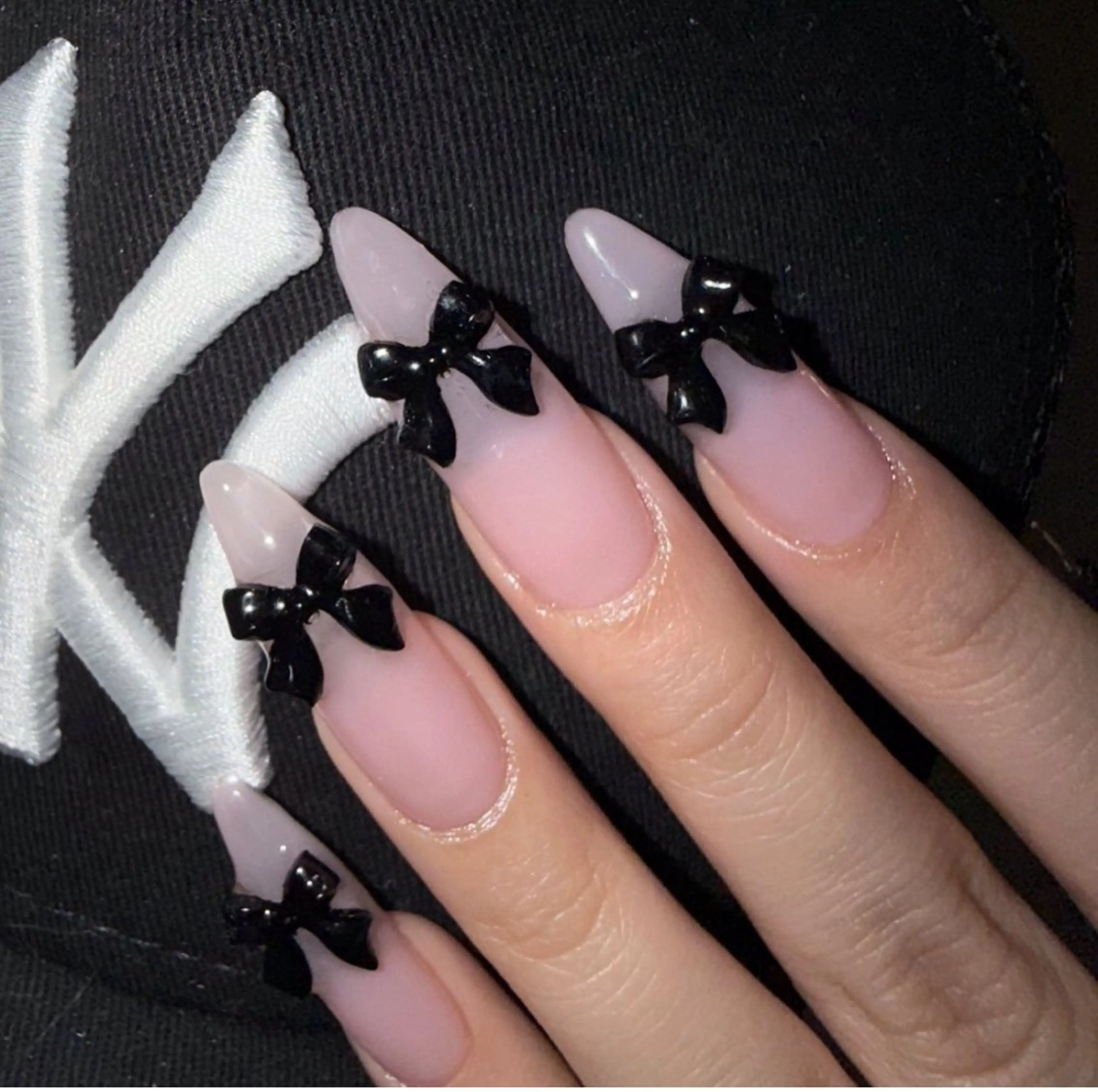 ネイル 長さ出し グラデーション キラキラネイル 韓国ネイル ラメ(グリッター) ハンドネイル ハンドケア Chisa Nail Studio所属・チ サのネイルデザイン