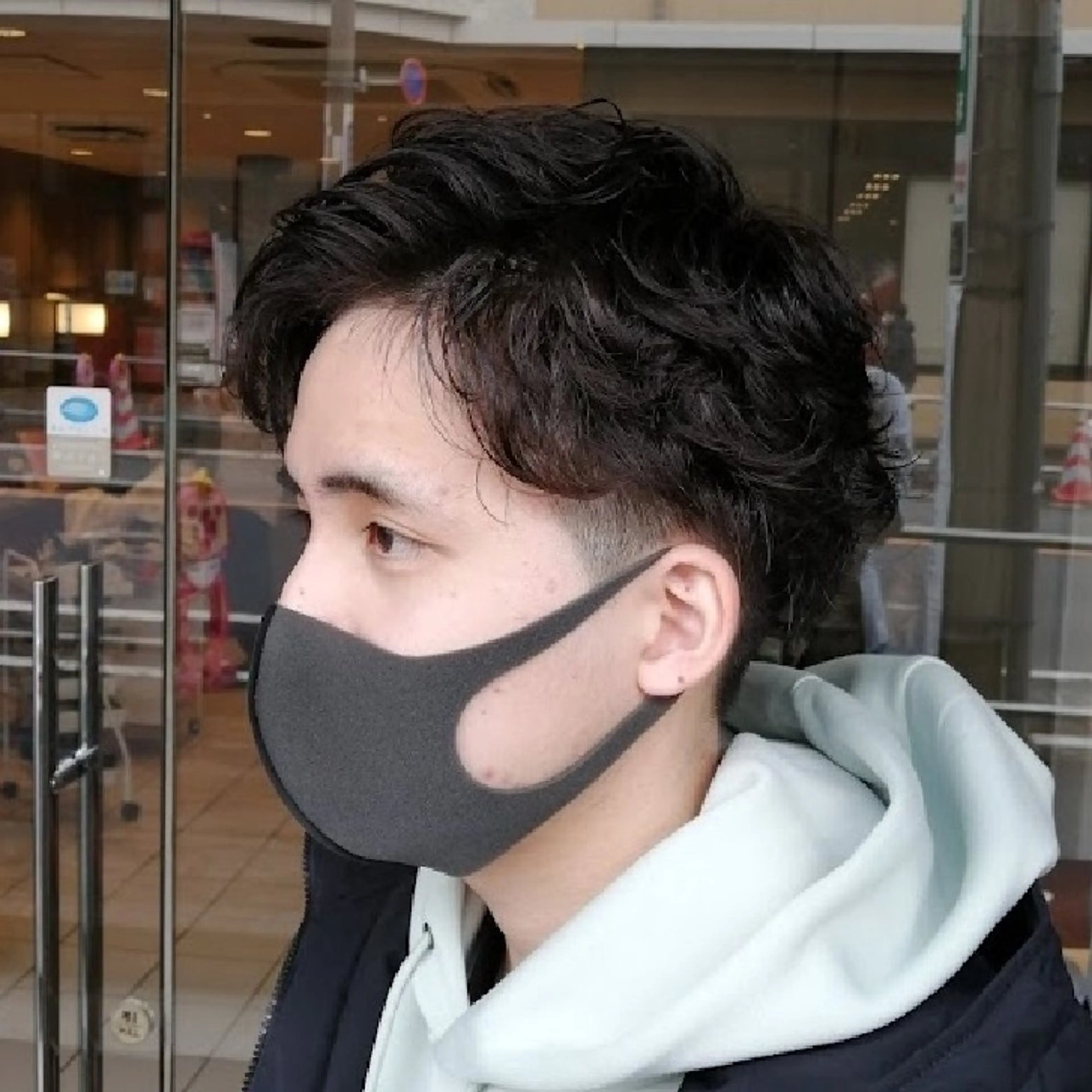 メンズ ショート パーマ D/i所属・4店舗フリーランスⅠ Y/no〈夜のスパ〉のヘアスタイル