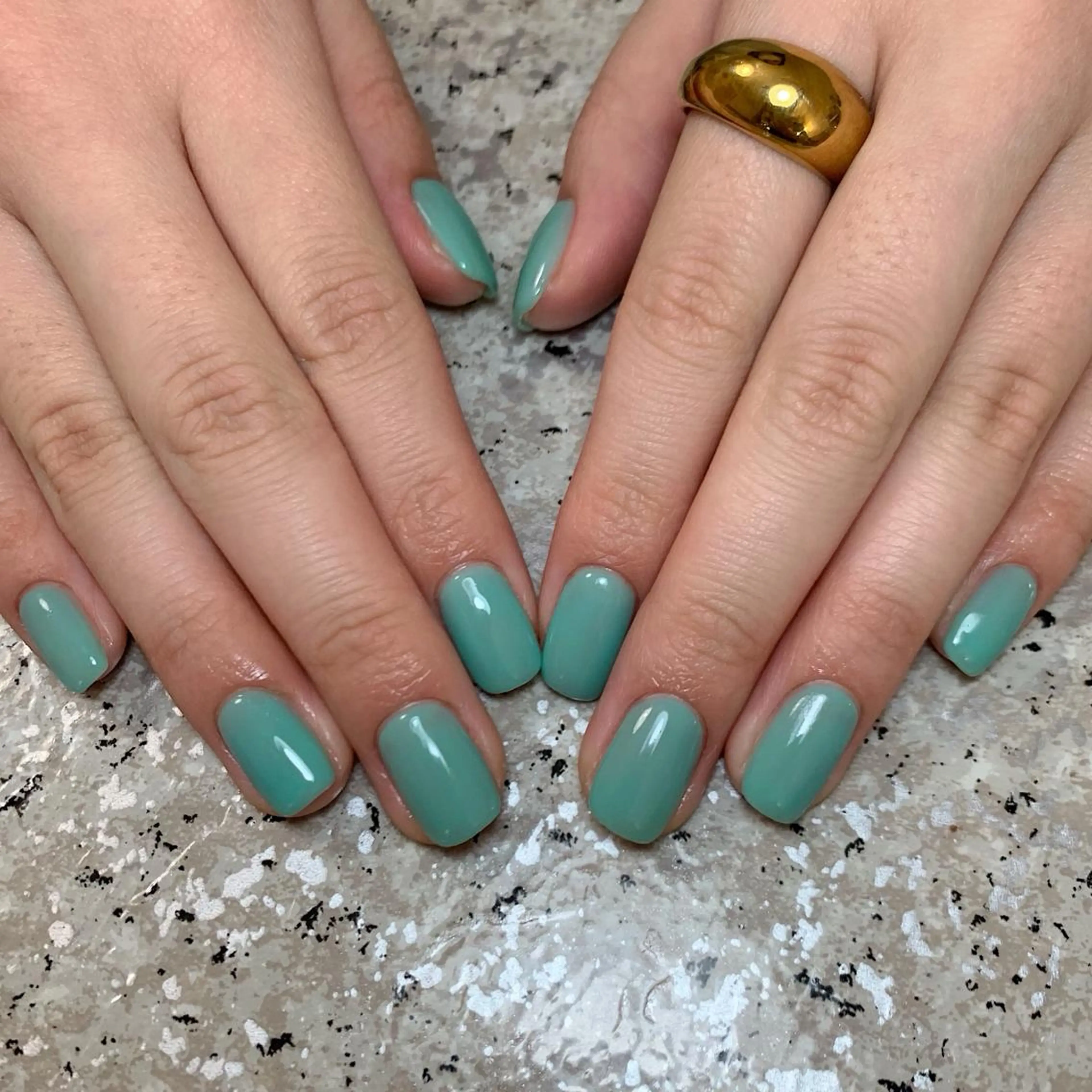 ネイル ワンカラーネイル nailsalon maluriのネイルデザイン
