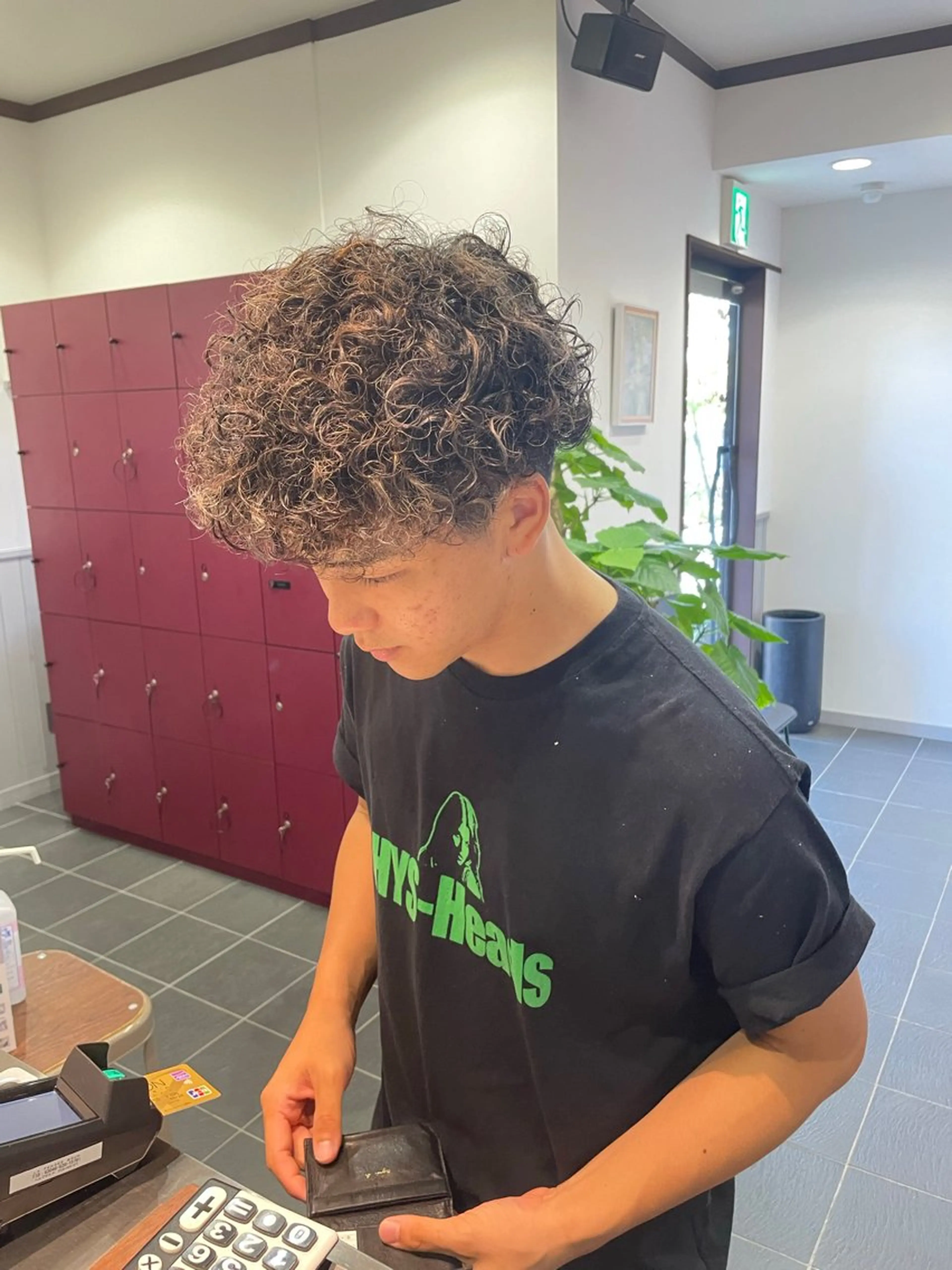 パーマ メンズ メンズパーマ プードルパーマ プードルパーマ 稲垣 熙のヘアスタイル