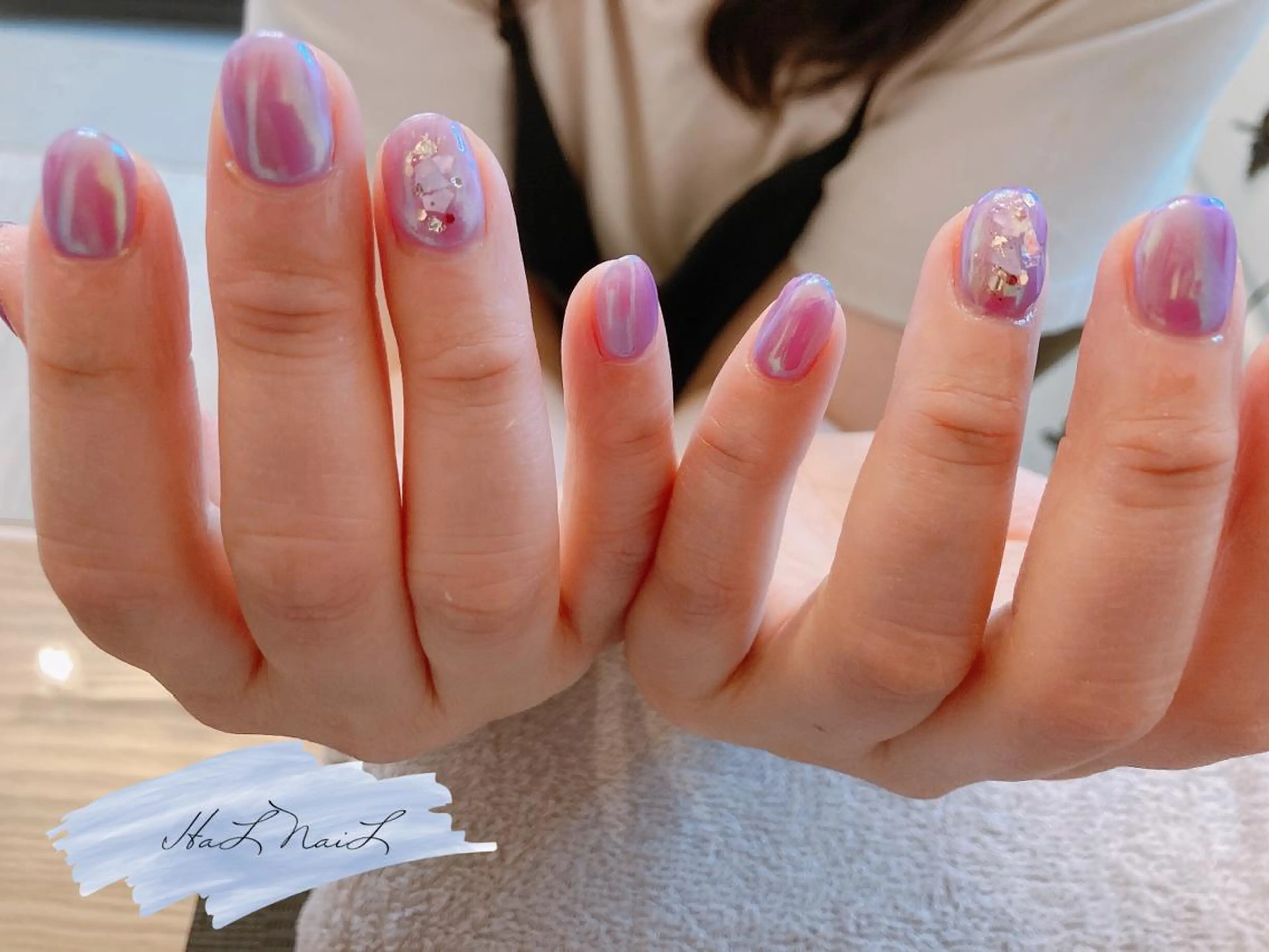 ネイル オーロラネイル ジェルネイル ワンカラーネイル ハンドネイル HaL NaiLのネイルデザイン