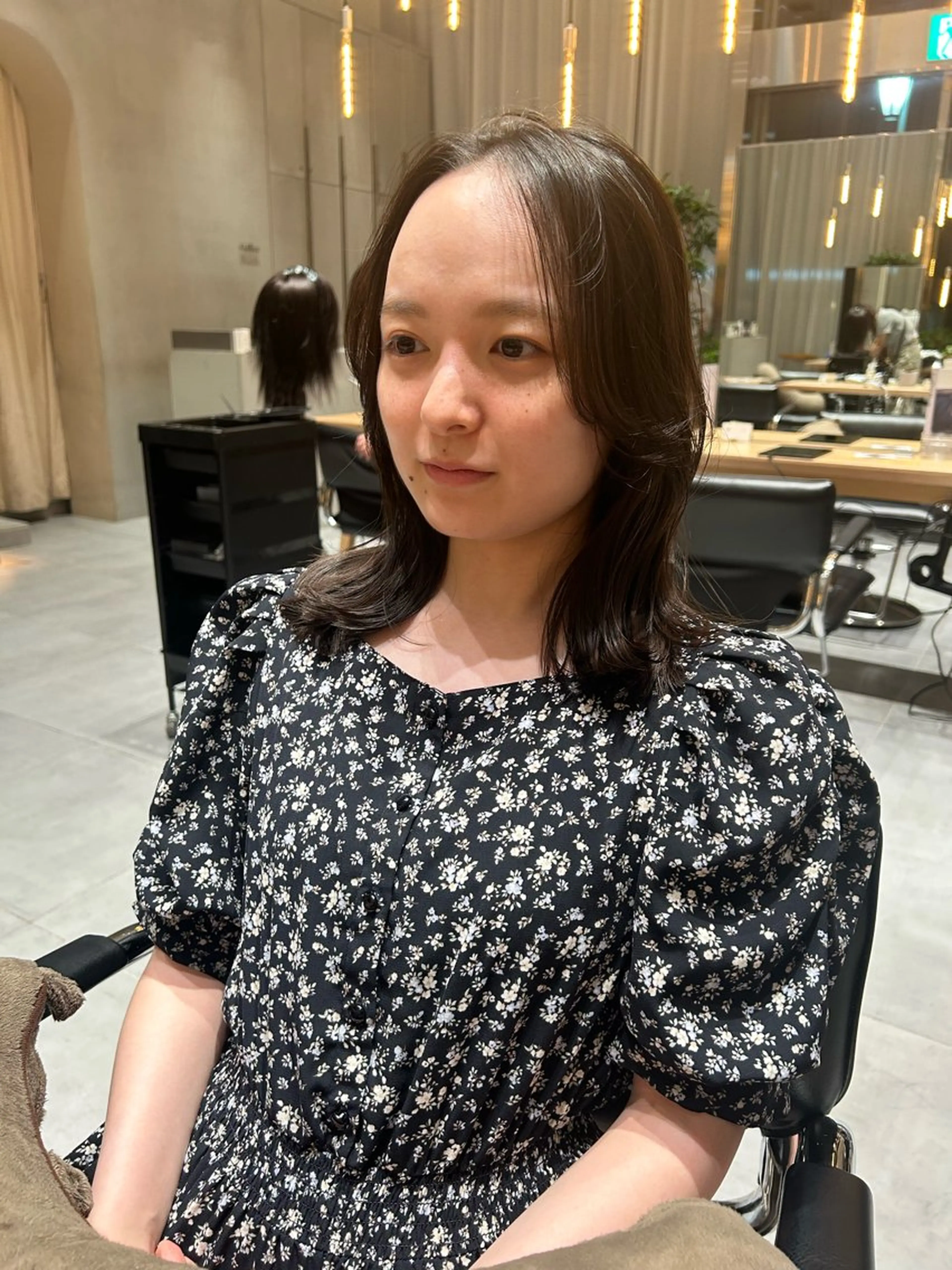 セミロング 風香🪼レイヤー /透明感カラーのヘアスタイル