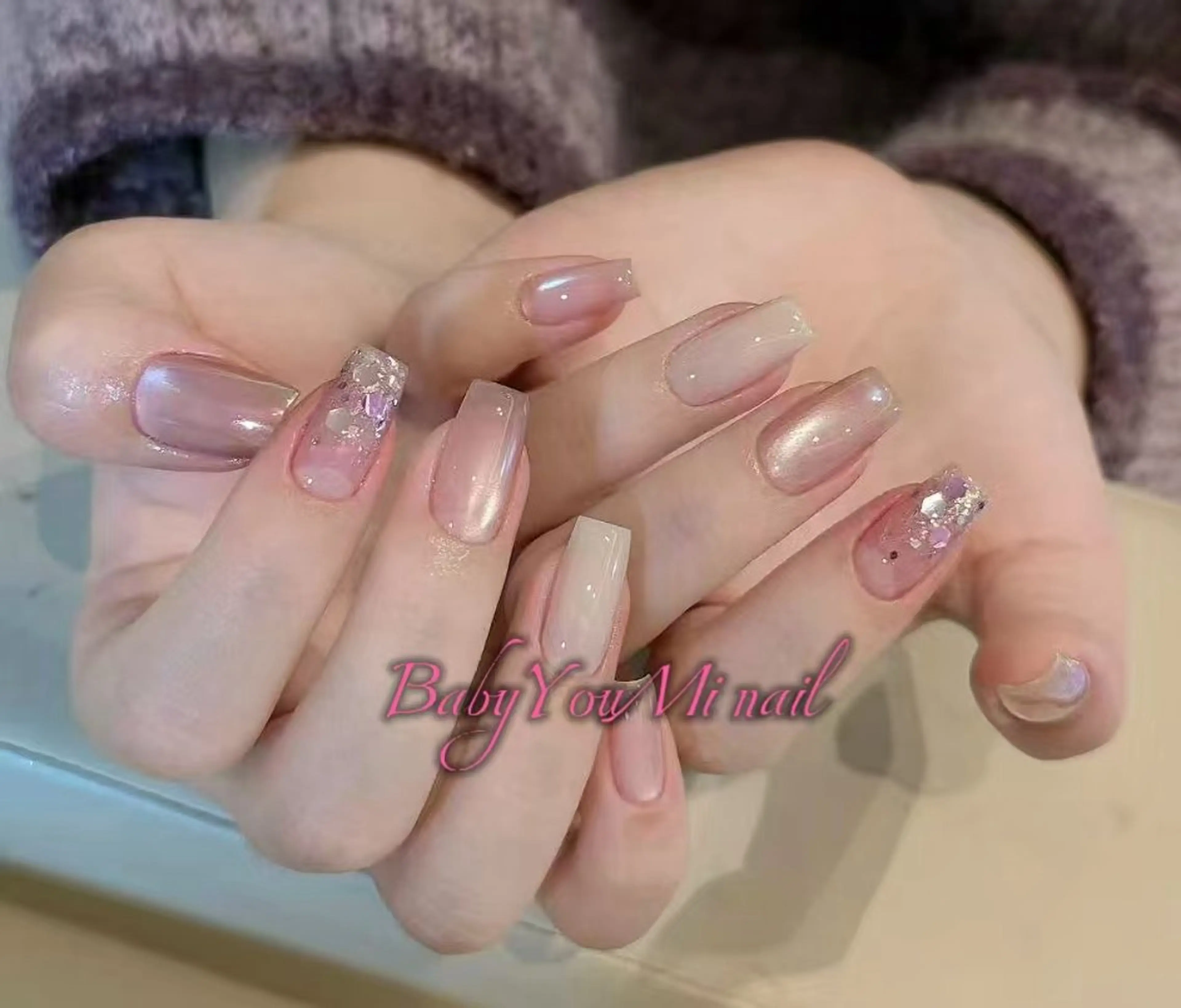 ネイル オーロラネイル フラワーネイル フットネイル フレンチネイル ジェルネイル ハンドネイル BabyYouMi nailのネイルデザイン