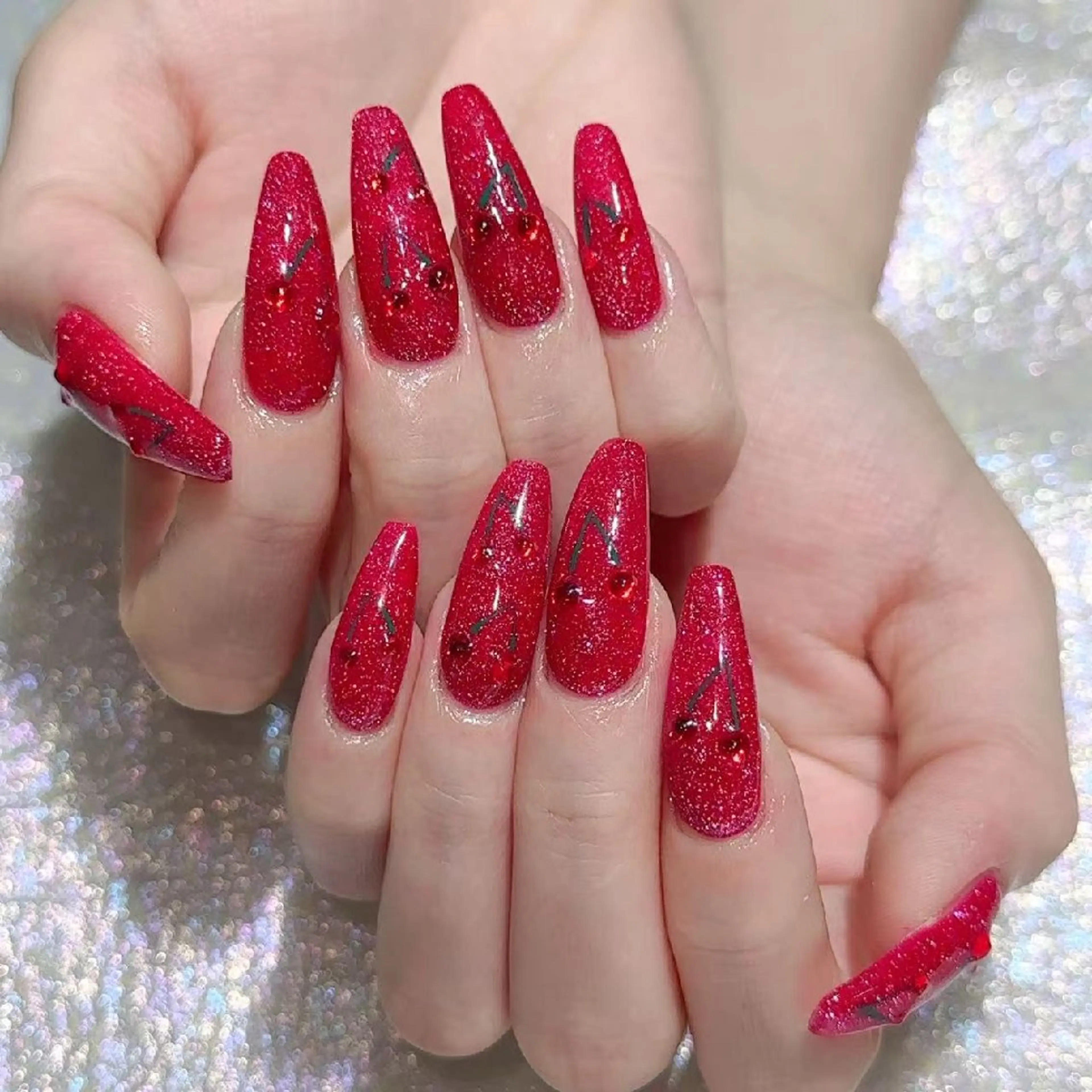 ネイル ハンドネイル Queens みなみのネイルデザイン