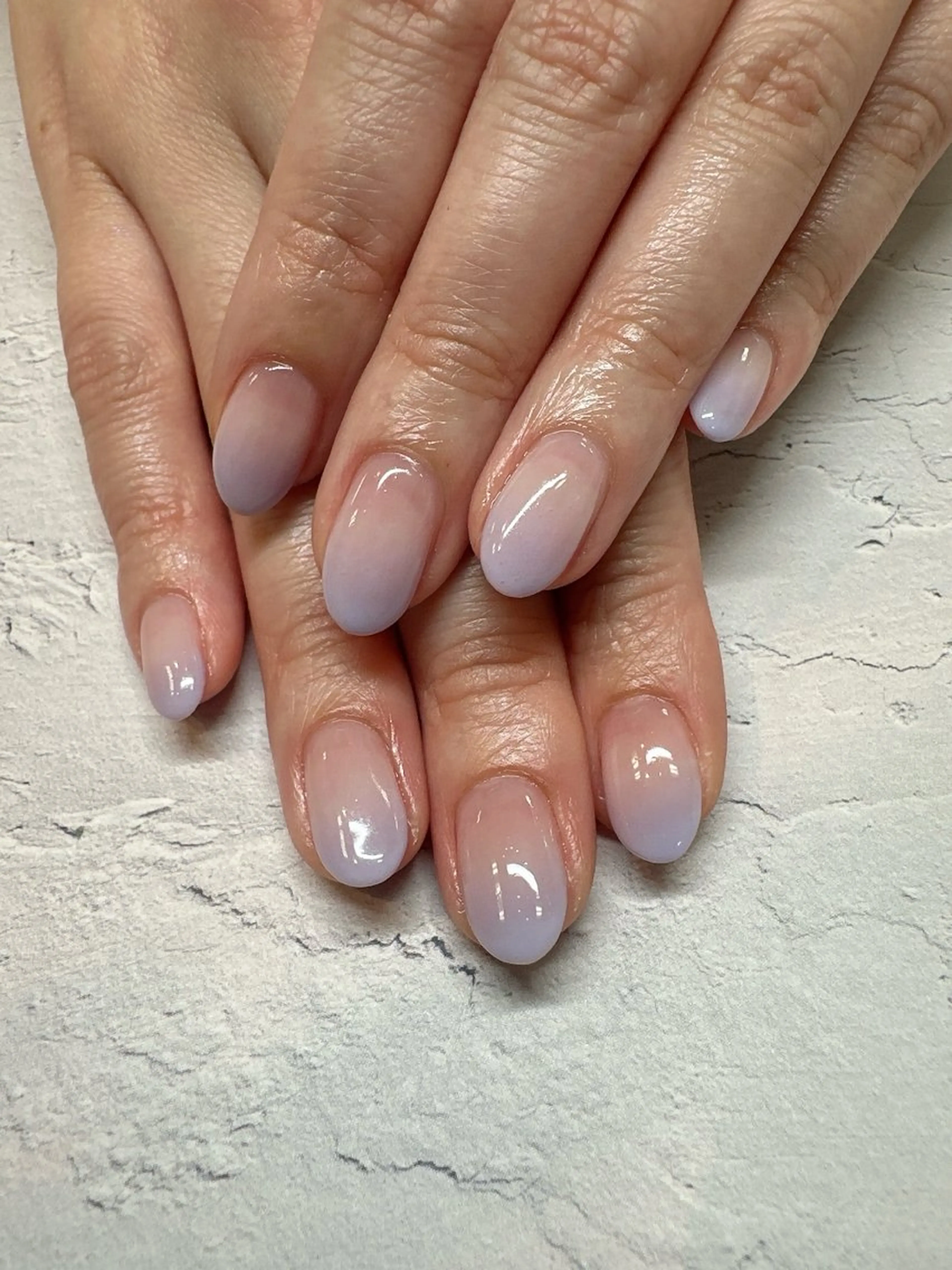 ネイル グラデーション ハンドネイル nailist SATO【銀座】のネイルデザイン