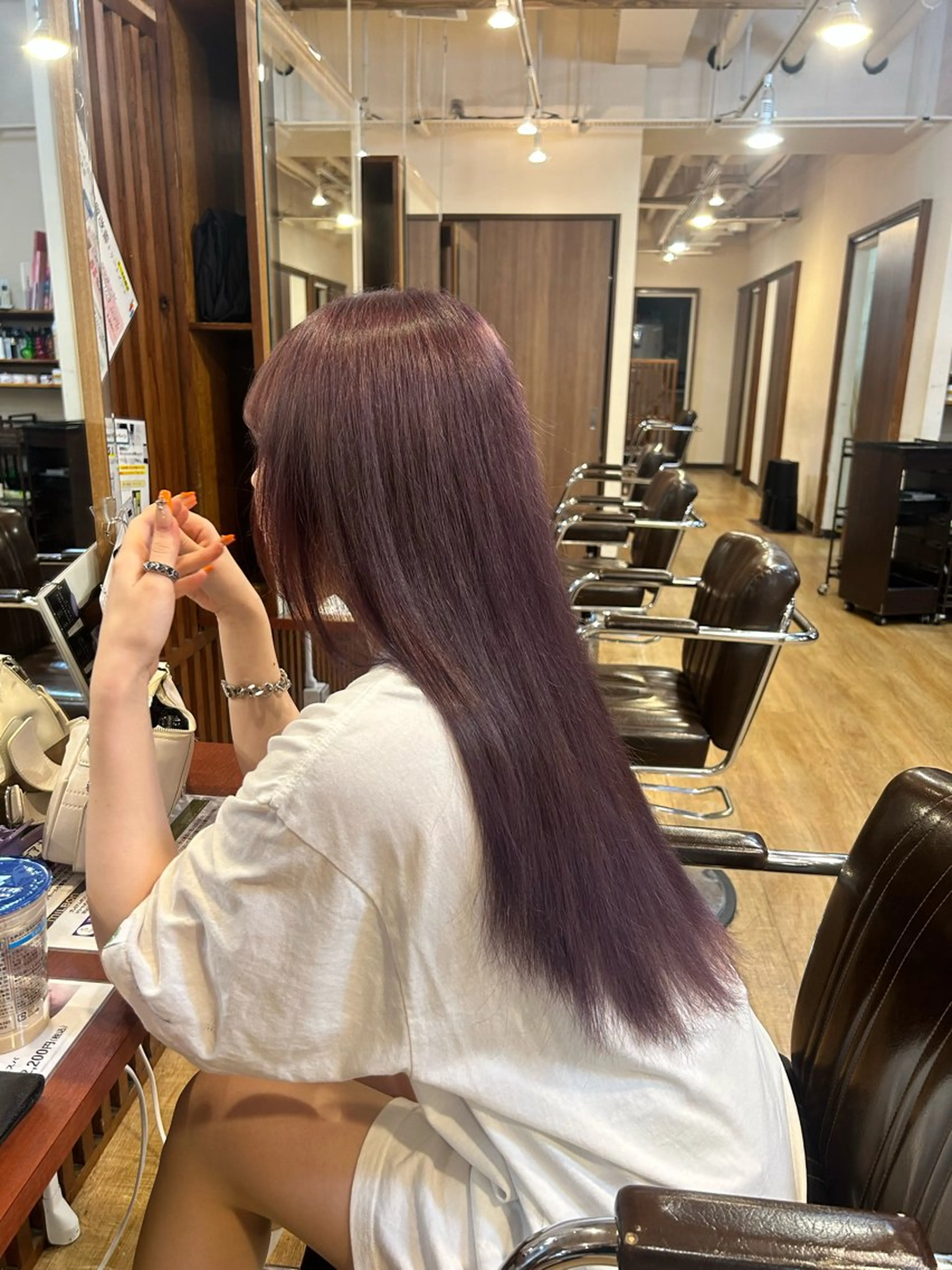 ロング カラー ブリーチ ラベンダーカラー 海外ガール ハイトーン　竹井俊介のヘアスタイル