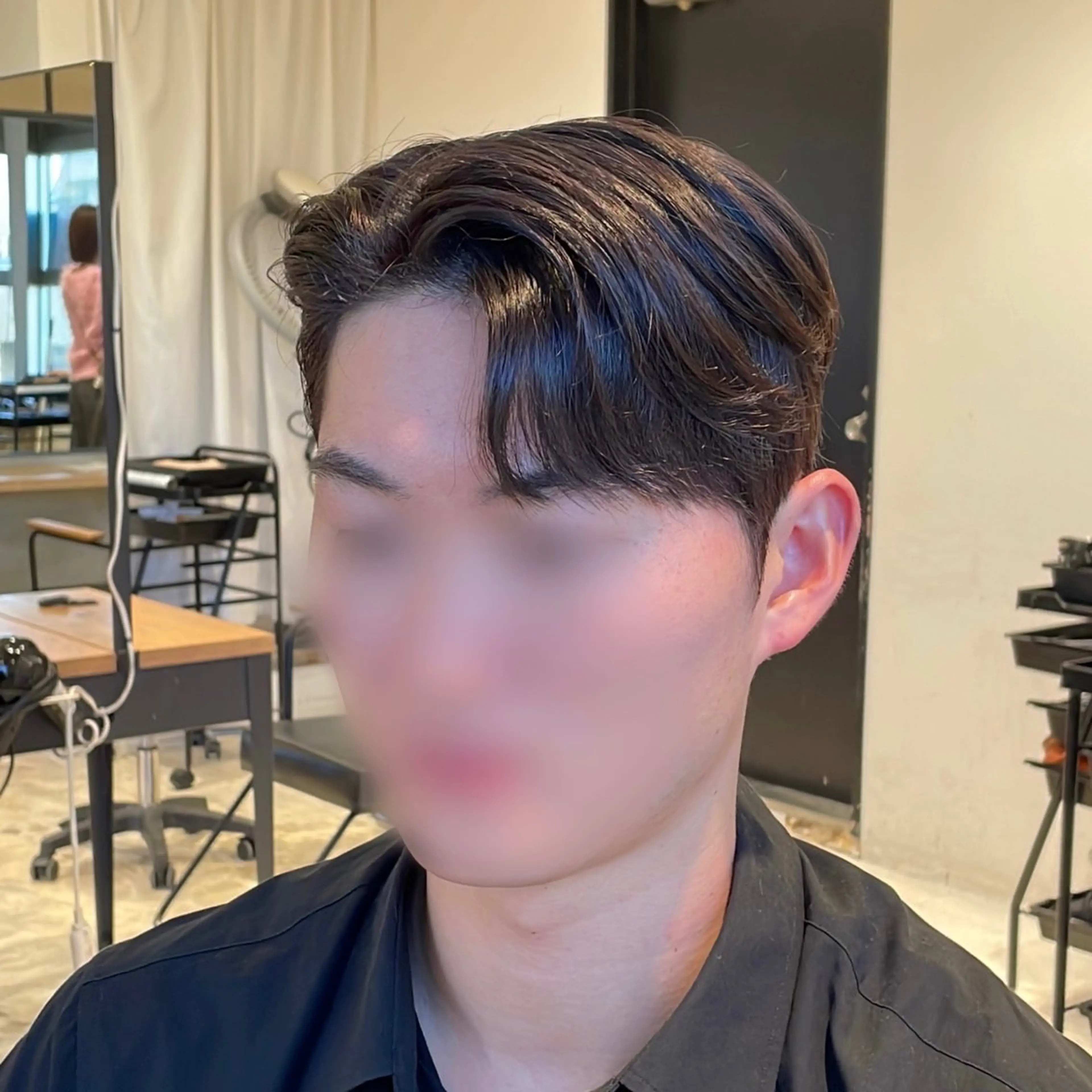 ショート カラー パーマ ヘアアレンジ メンズ カット パーマ 縮毛矯正 ヘアセット パク・ボミン小野リエ 韓国ハーフ🦊のヘアスタイル