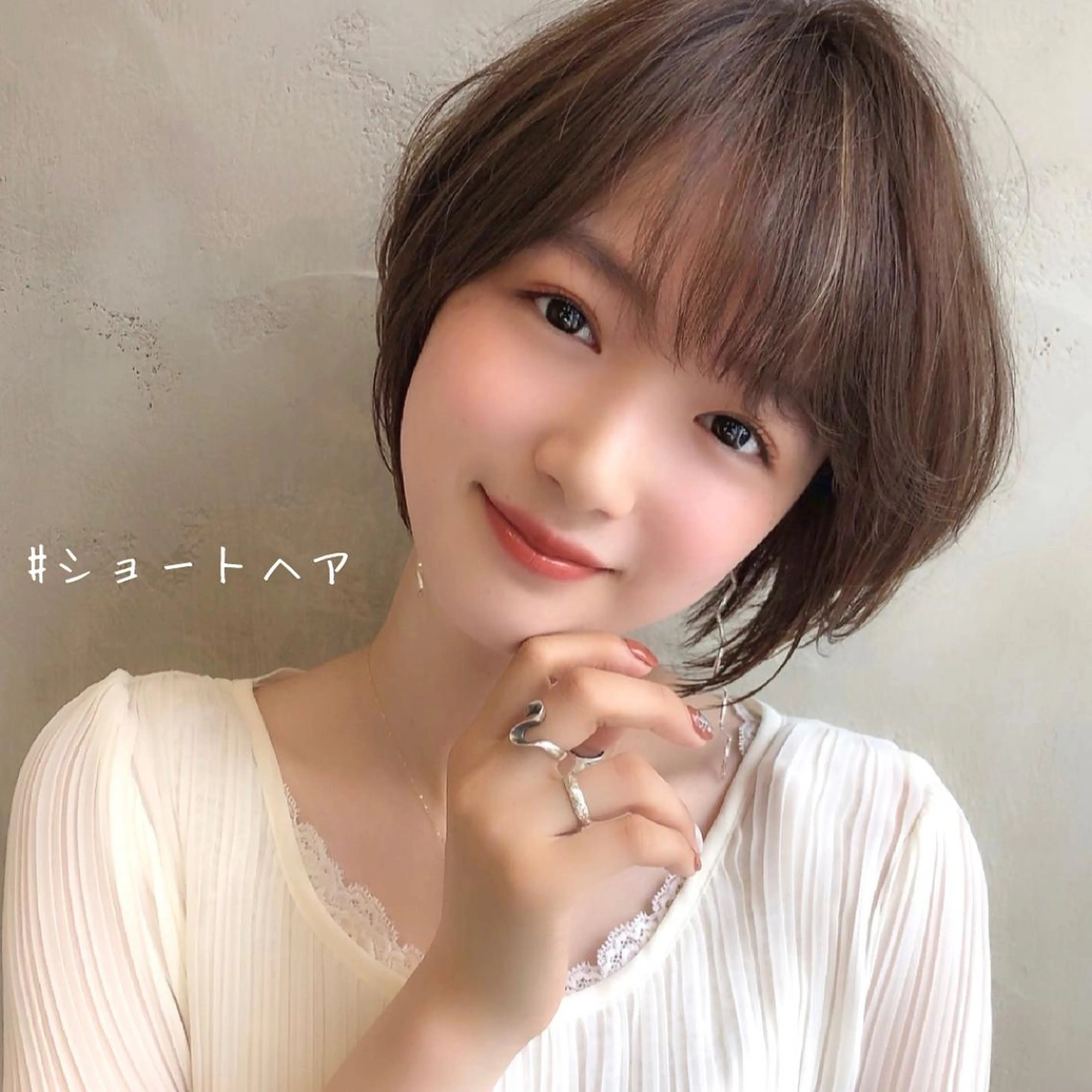 ショート カラー ベージュカラー グレージュ ショートヘア 小顔カット カット ヘアカラー トリートメント ショート、ボブの神✨ 峯朋也✂︎✨のヘアスタイル
