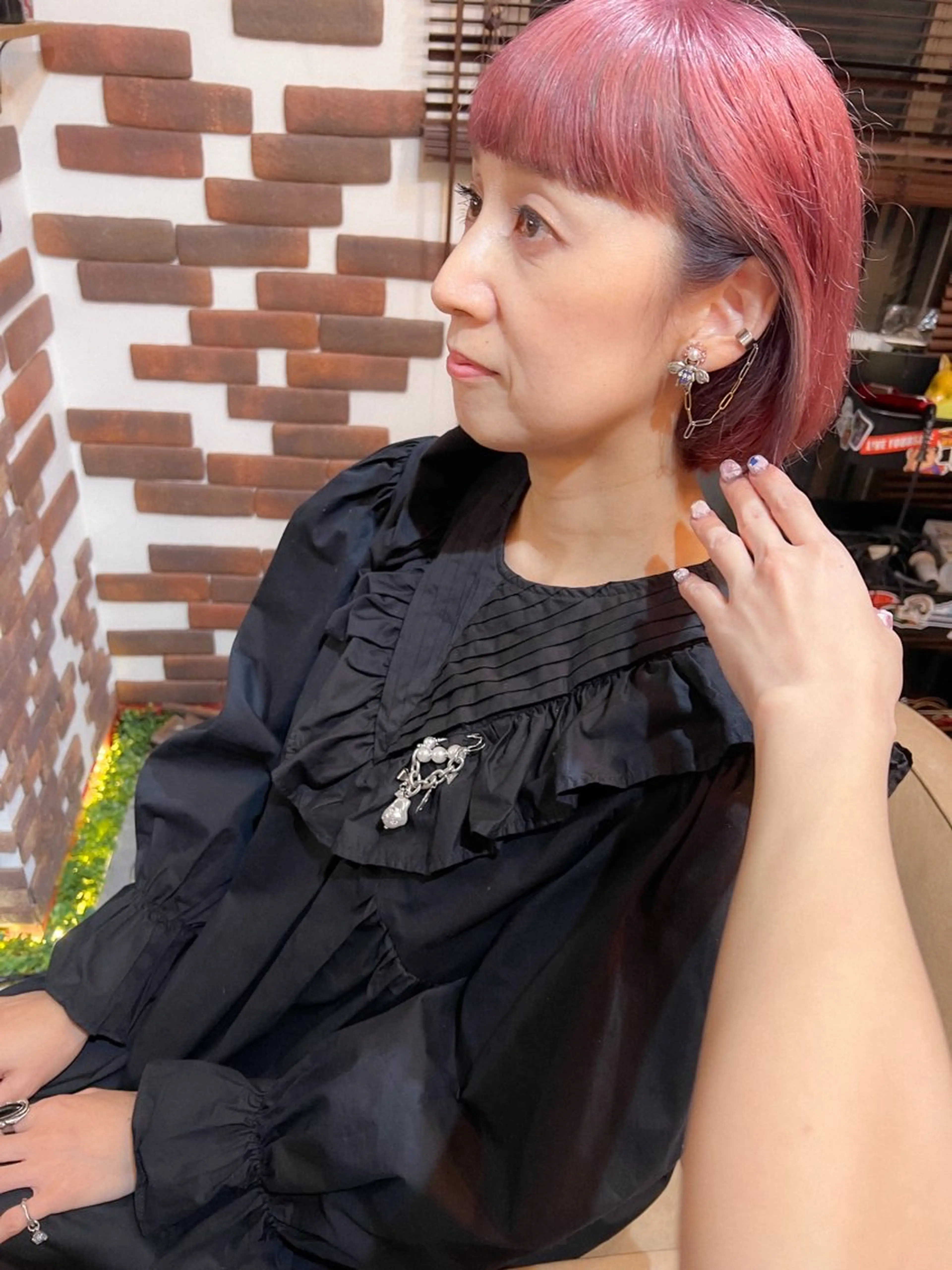 ショート カラー グレージュ ピンクカラー ヘアカラー カラーパティシエ facce🌼ikoのヘアスタイル