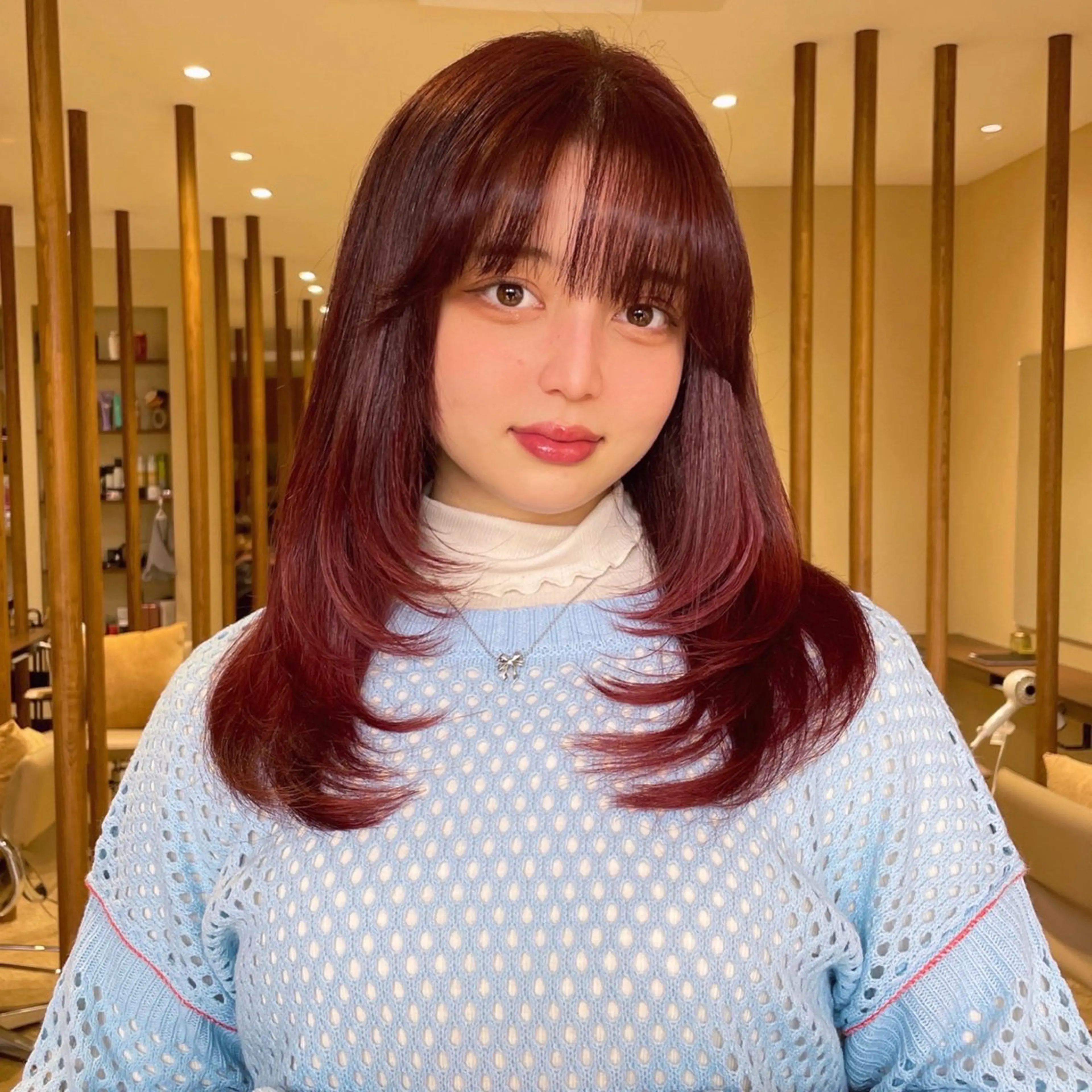セミロング 中山 遥のヘアスタイル