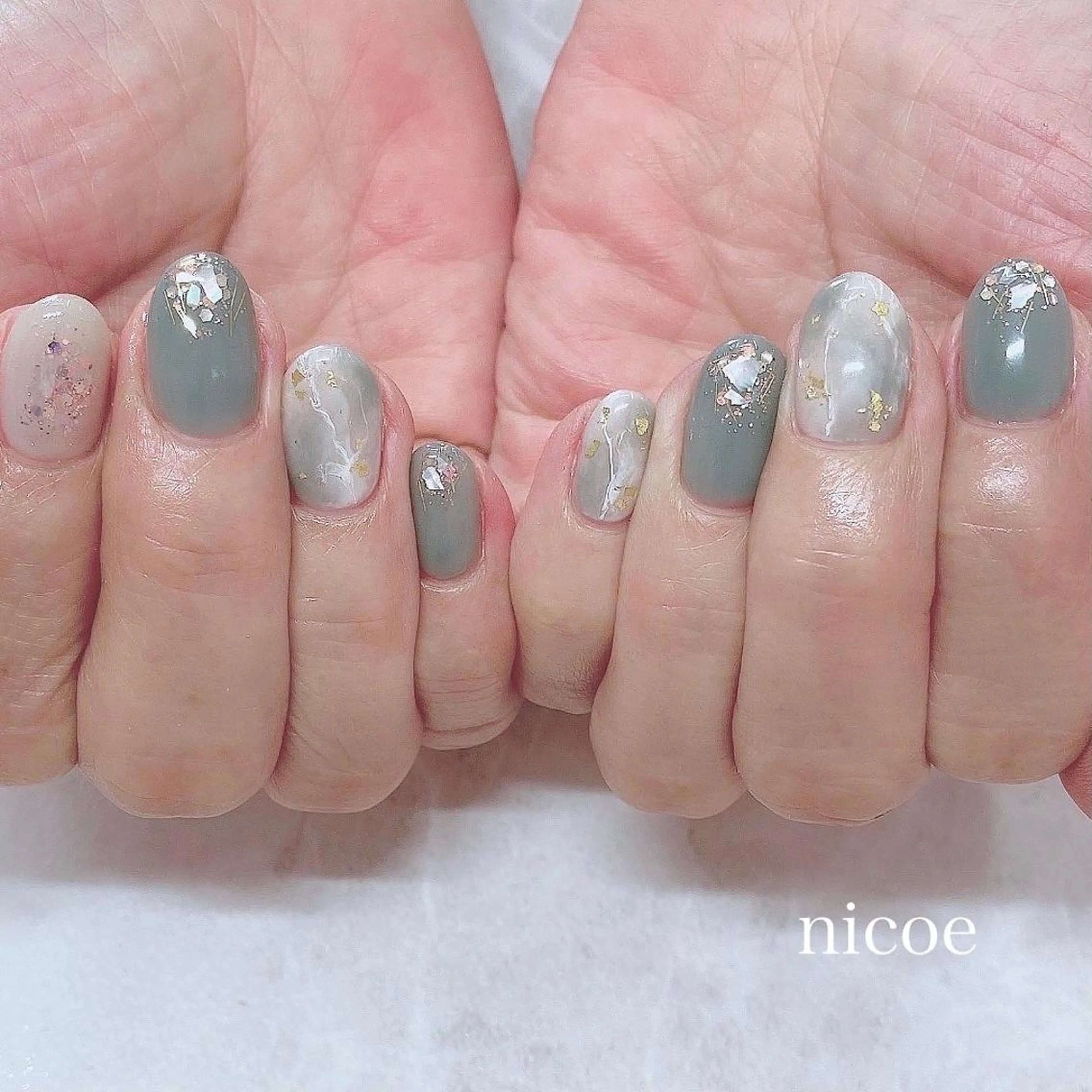 ネイル アートネイル フラワーネイル グリーン 大理石ネイル(マーブル) ニュアンスネイル ネイルサロン　nicoe【ニコエ】所属・ネイルサロン nicoeのネイルデザイン