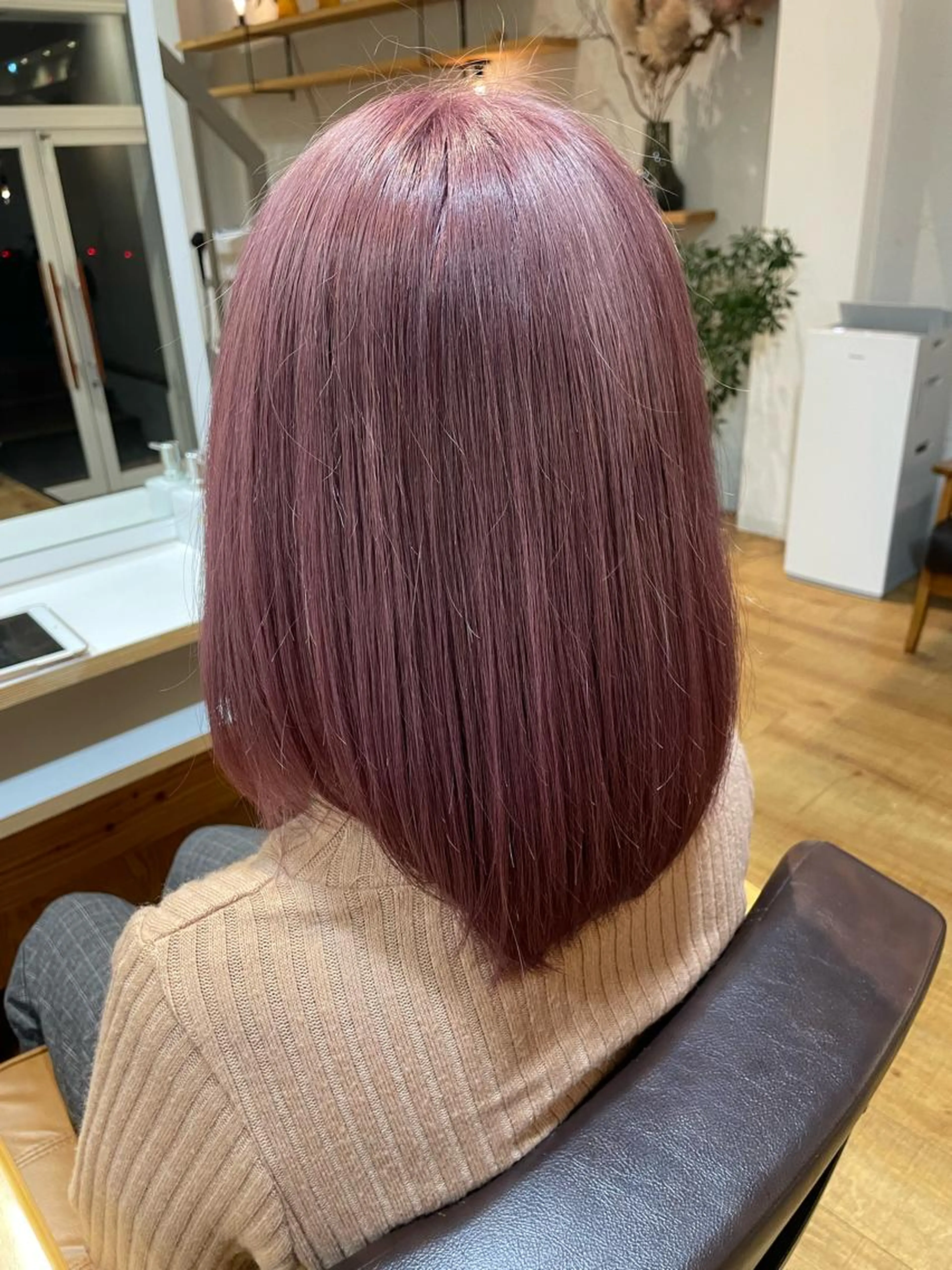 ダブルカラー(鎖骨程の長さまでの方限定)の写真